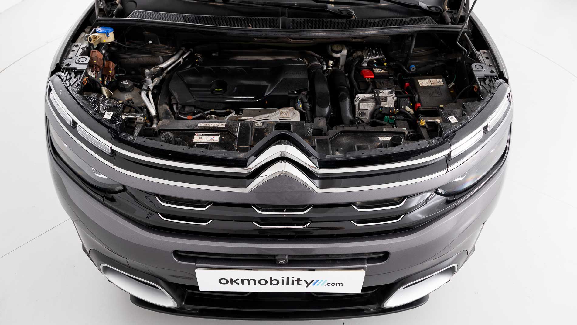 citroen c5 aircross shine 1.6 PURETECH HYBRID 225 E-EAT 2022 gris platino / negro 34