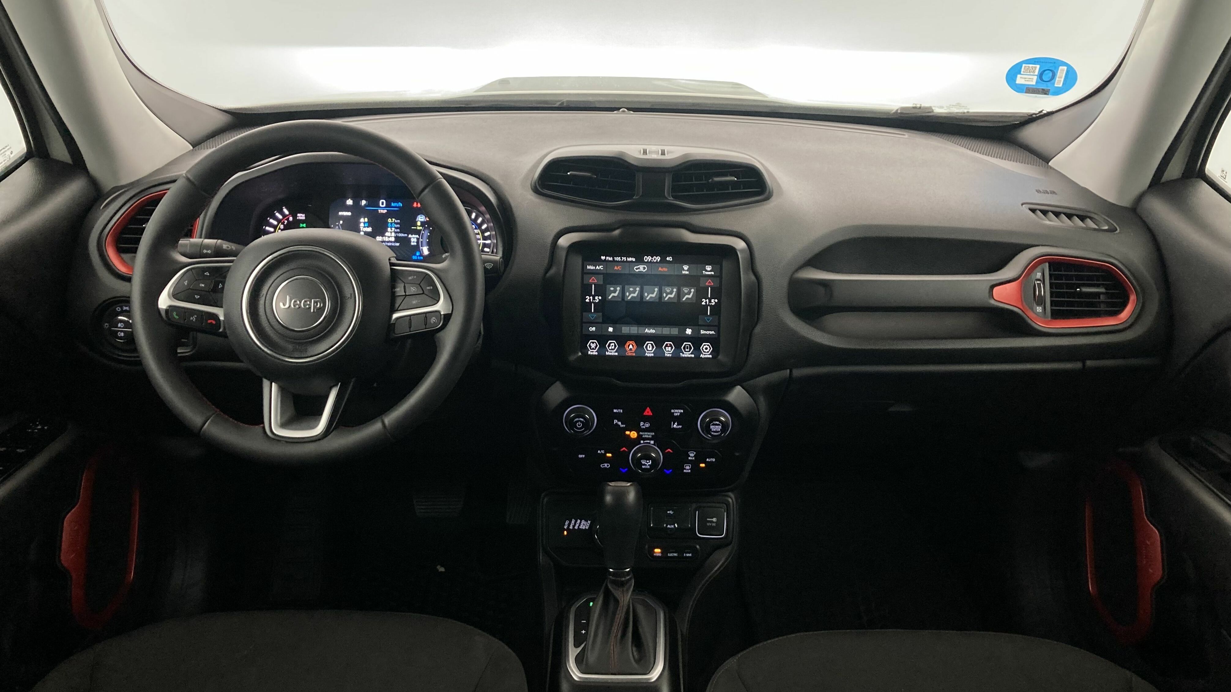 jeep renegade trailhawk 1.3 PHEV 240 AWD 2023 blanco alpine 15