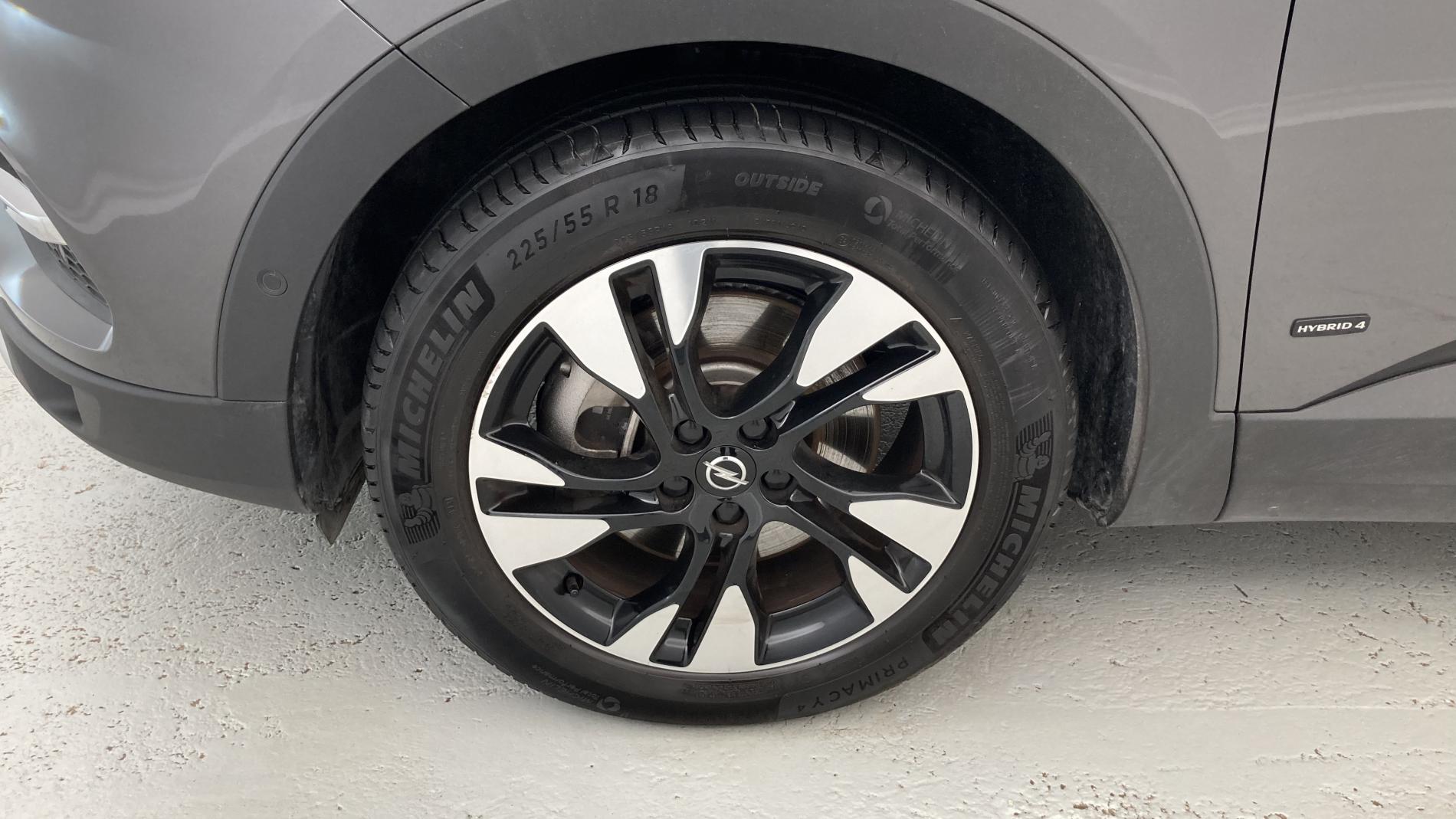 opel grandland x ultimate 1.6 PHEV 300 AT 2021 gris moai / techo negro 21