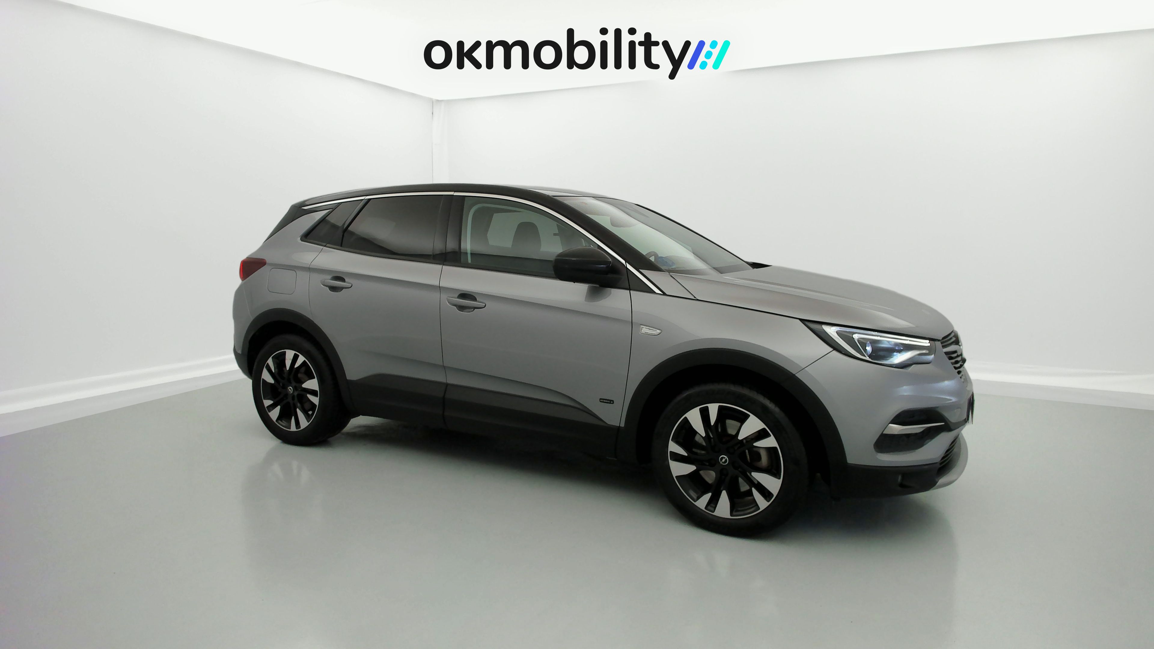opel grandland x ultimate 1.6 PHEV 300 AT 2021 gris himalaya / techo negro 3