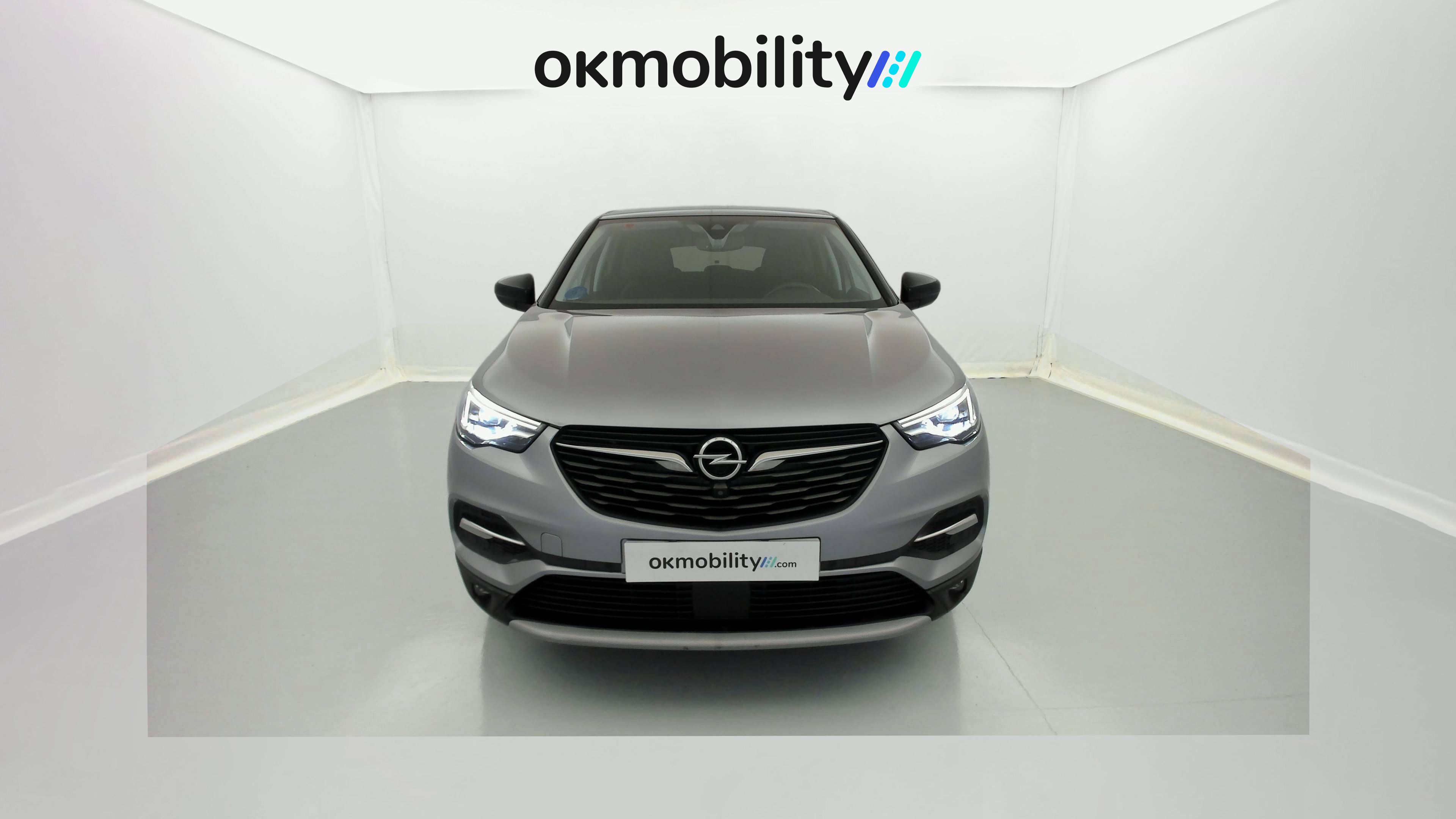 opel grandland x ultimate 1.6 PHEV 300 AT 2021 gris himalaya / techo negro 4