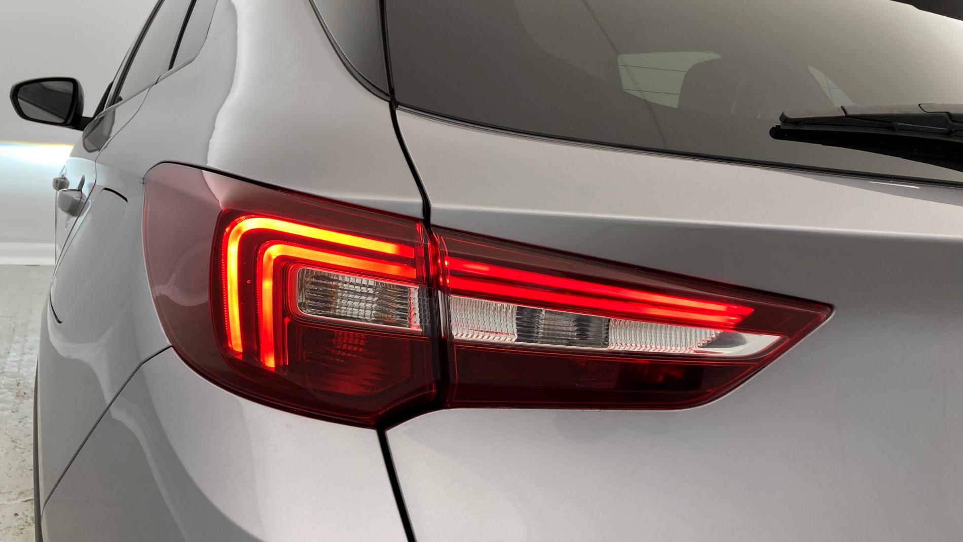 opel grandland x ultimate 1.6 PHEV 300 AT 2021 gris himalaya / techo negro 24