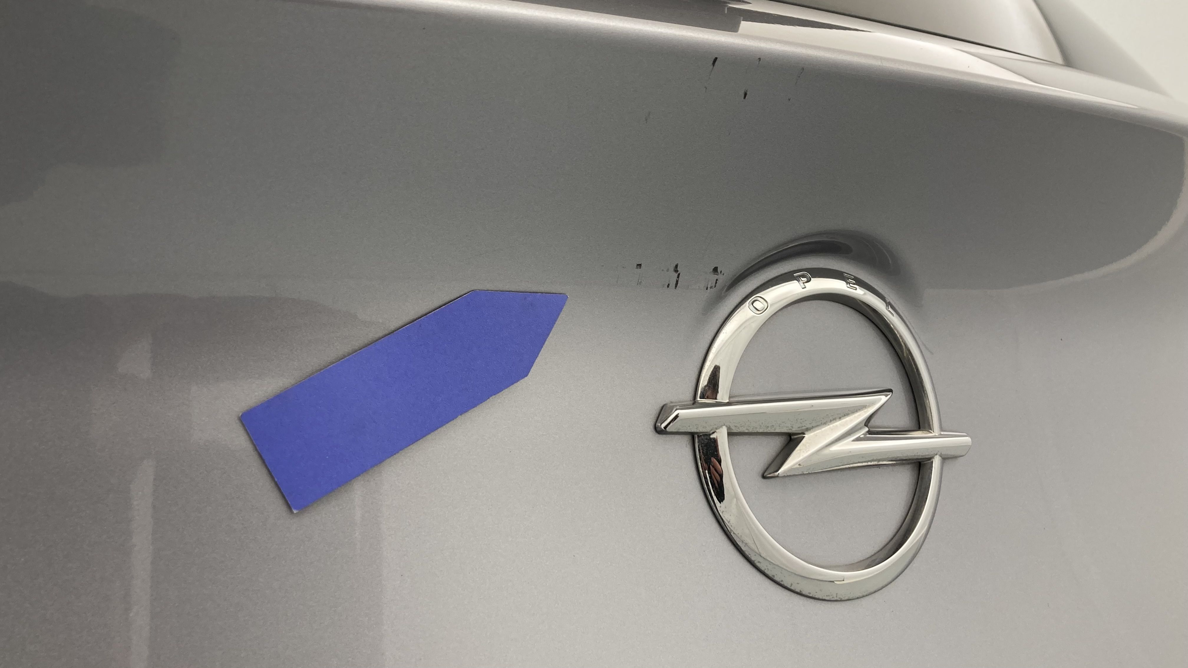 opel grandland x ultimate 1.6 PHEV 300 AT 2021 gris himalaya / techo negro 25