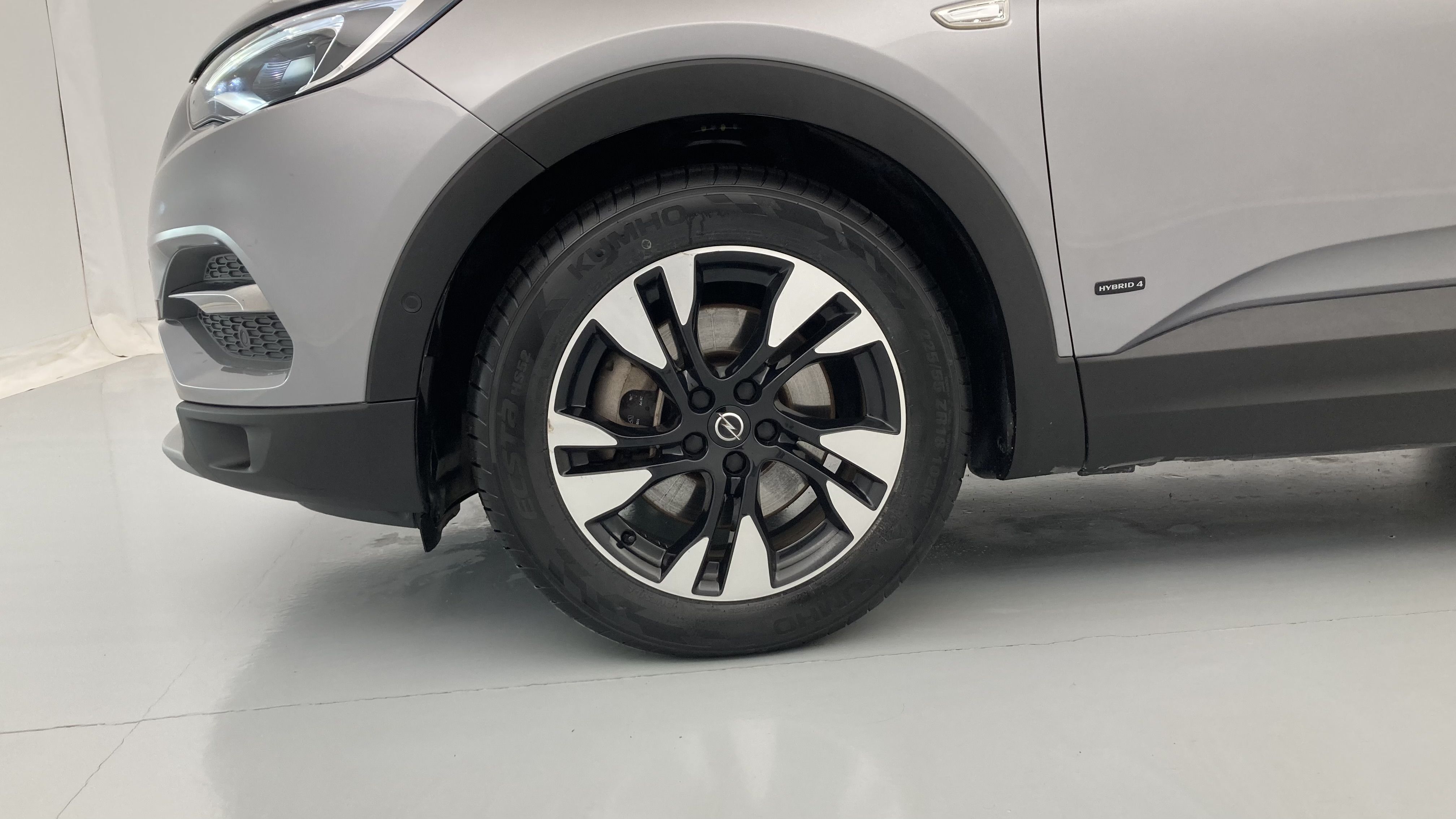 opel grandland x ultimate 1.6 PHEV 300 AT 2021 gris himalaya / techo negro 32