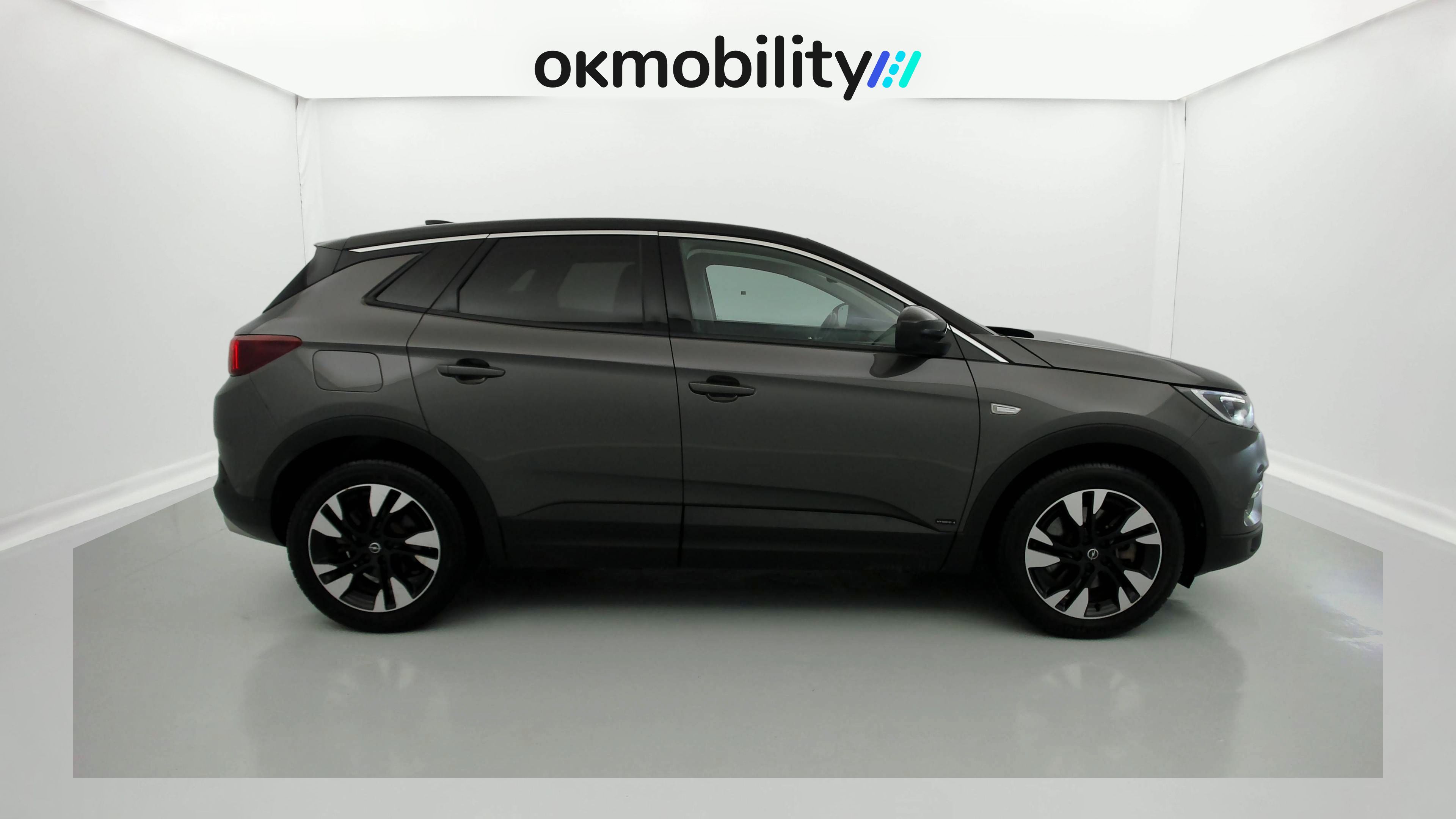 opel grandland x ultimate 1.6 PHEV 300 AT 2021 gris moai / techo negro 2