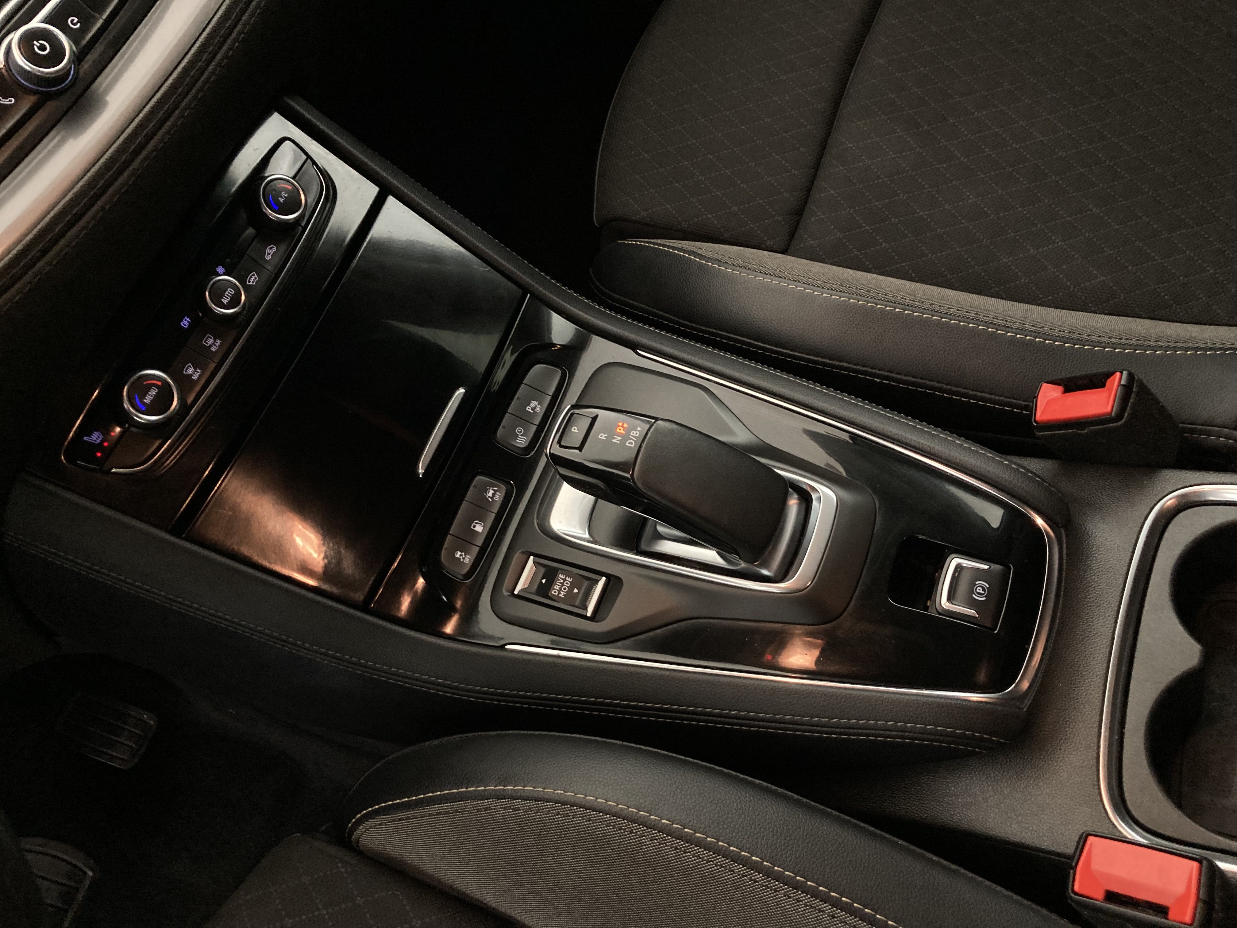 opel grandland x ultimate 1.6 PHEV 300 AT 2021 gris moai / techo negro 14