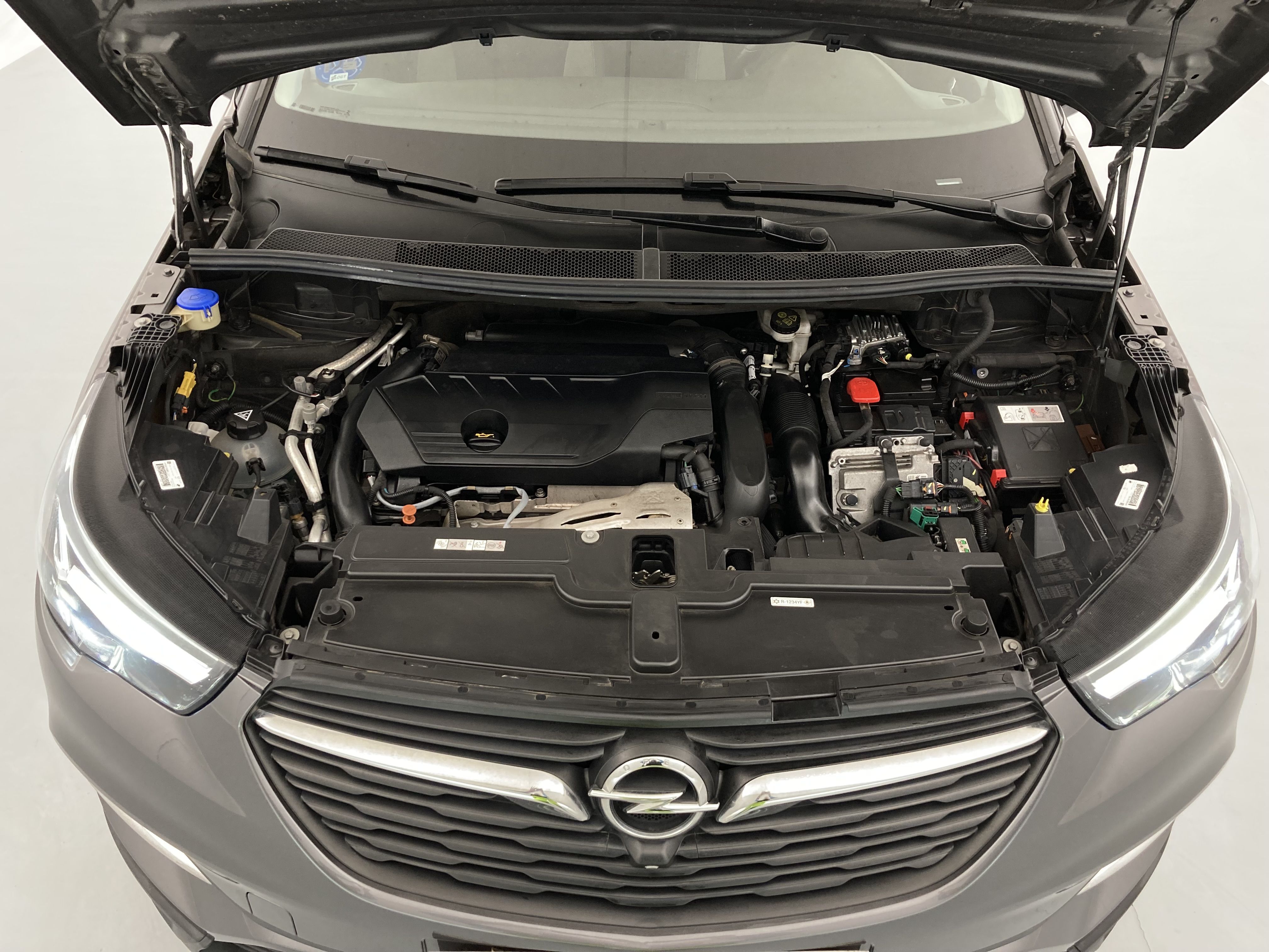 opel grandland x ultimate 1.6 PHEV 300 AT 2021 gris moai / techo negro 25