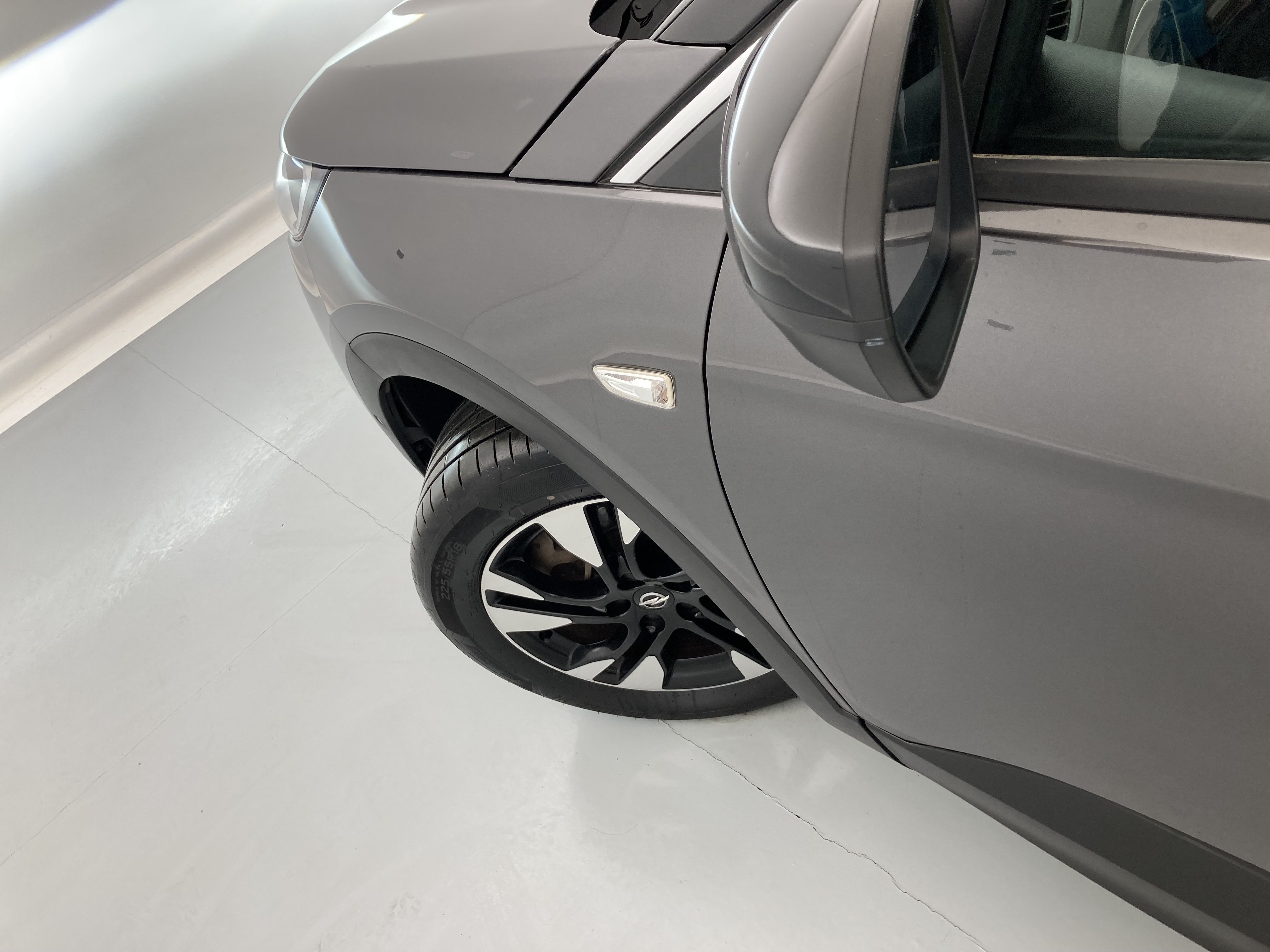 opel grandland x ultimate 1.6 PHEV 300 AT 2021 gris moai / techo negro 31