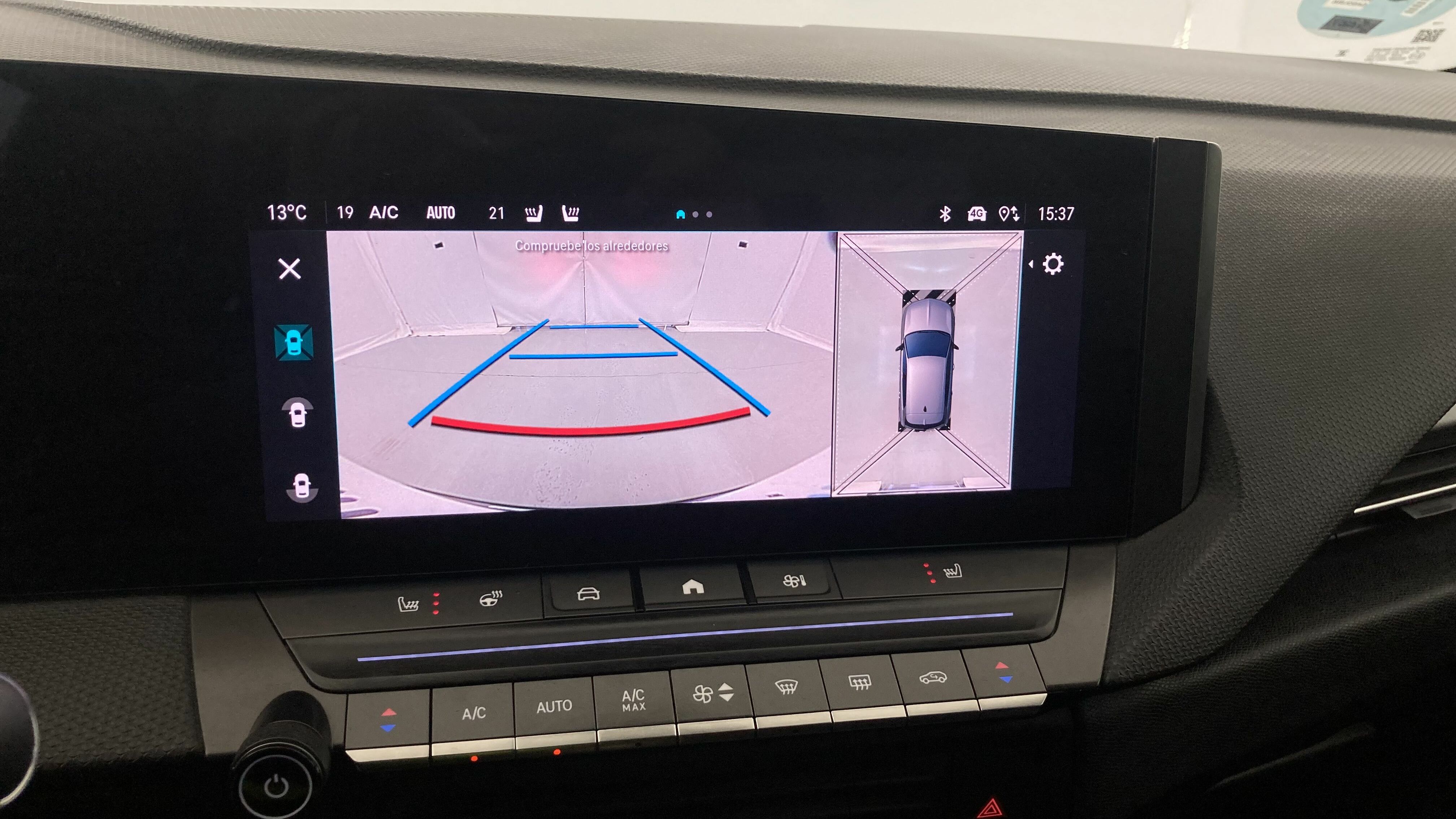 opel astra gs 1.2T 130 AT 2023 kobalt blue 18