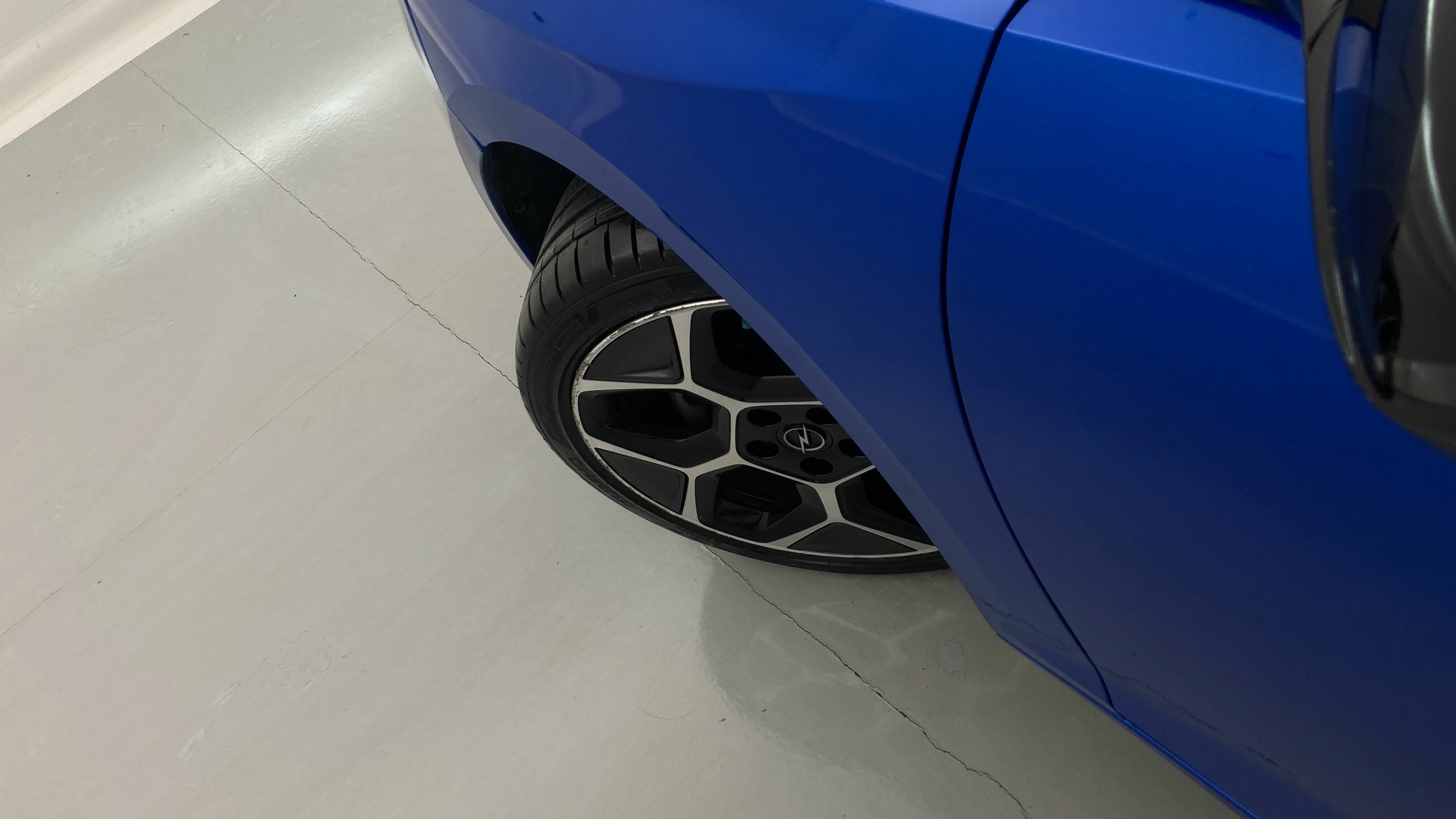 opel astra gs 1.2T 130 AT 2023 kobalt blue 27