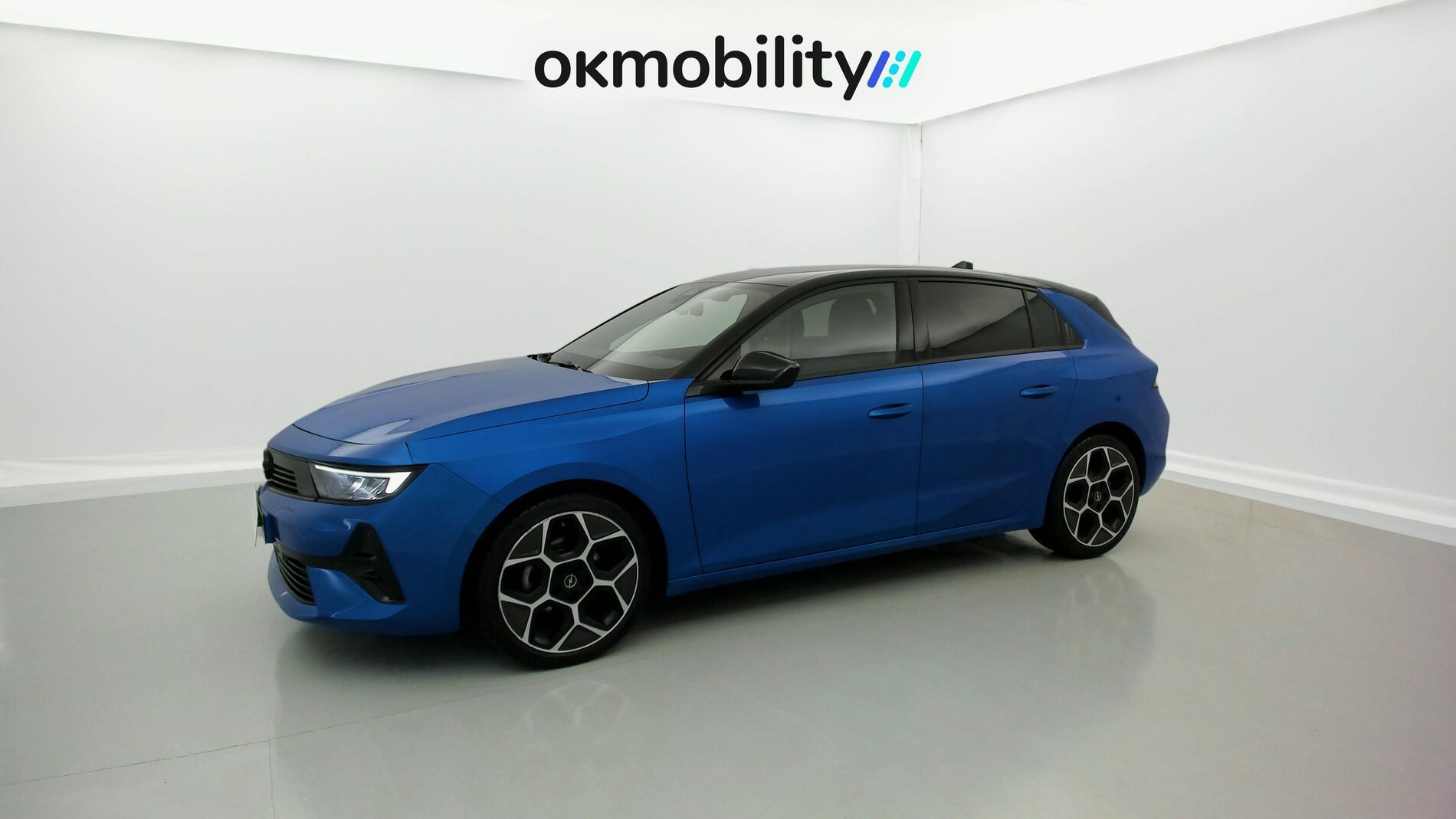 opel astra gs 1.2T 130 AT 2023 kobalt blue 4