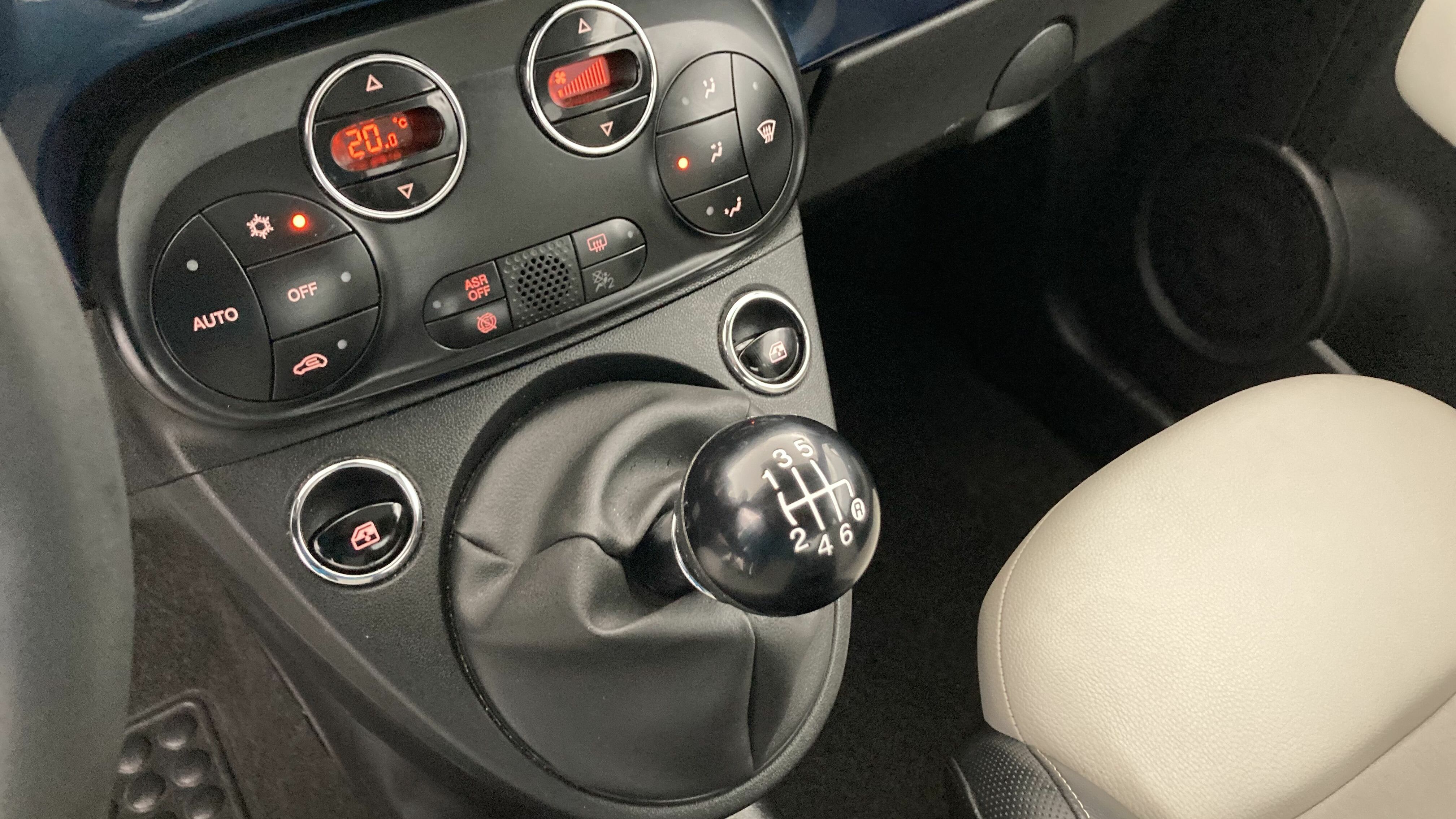 fiat 500 dolcevita 1.0 HYBRID 70 MHEV 2023 azul di pinto di blu 16