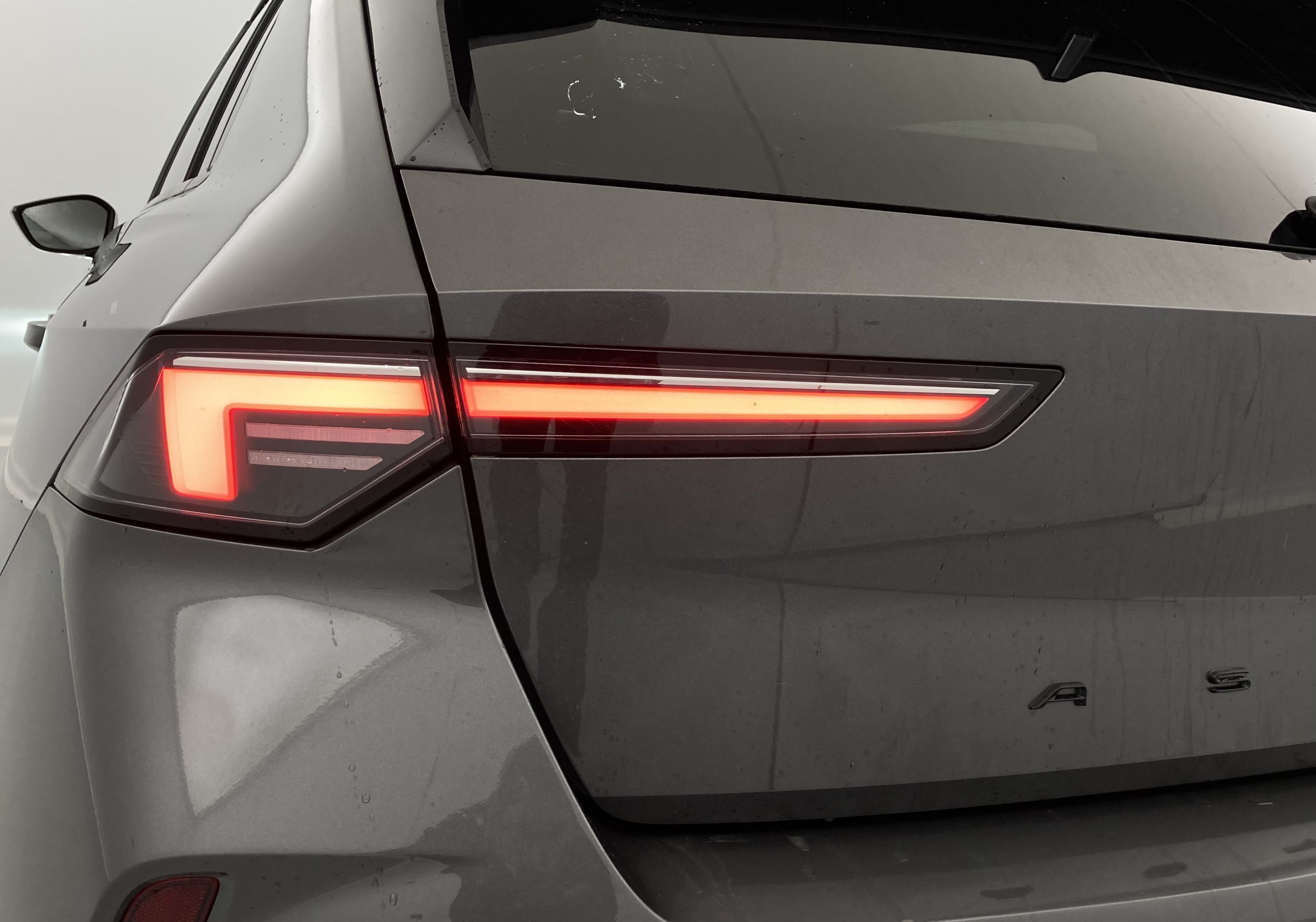 opel astra gs 1.2T 130 AT 2023 vulkan grey 15