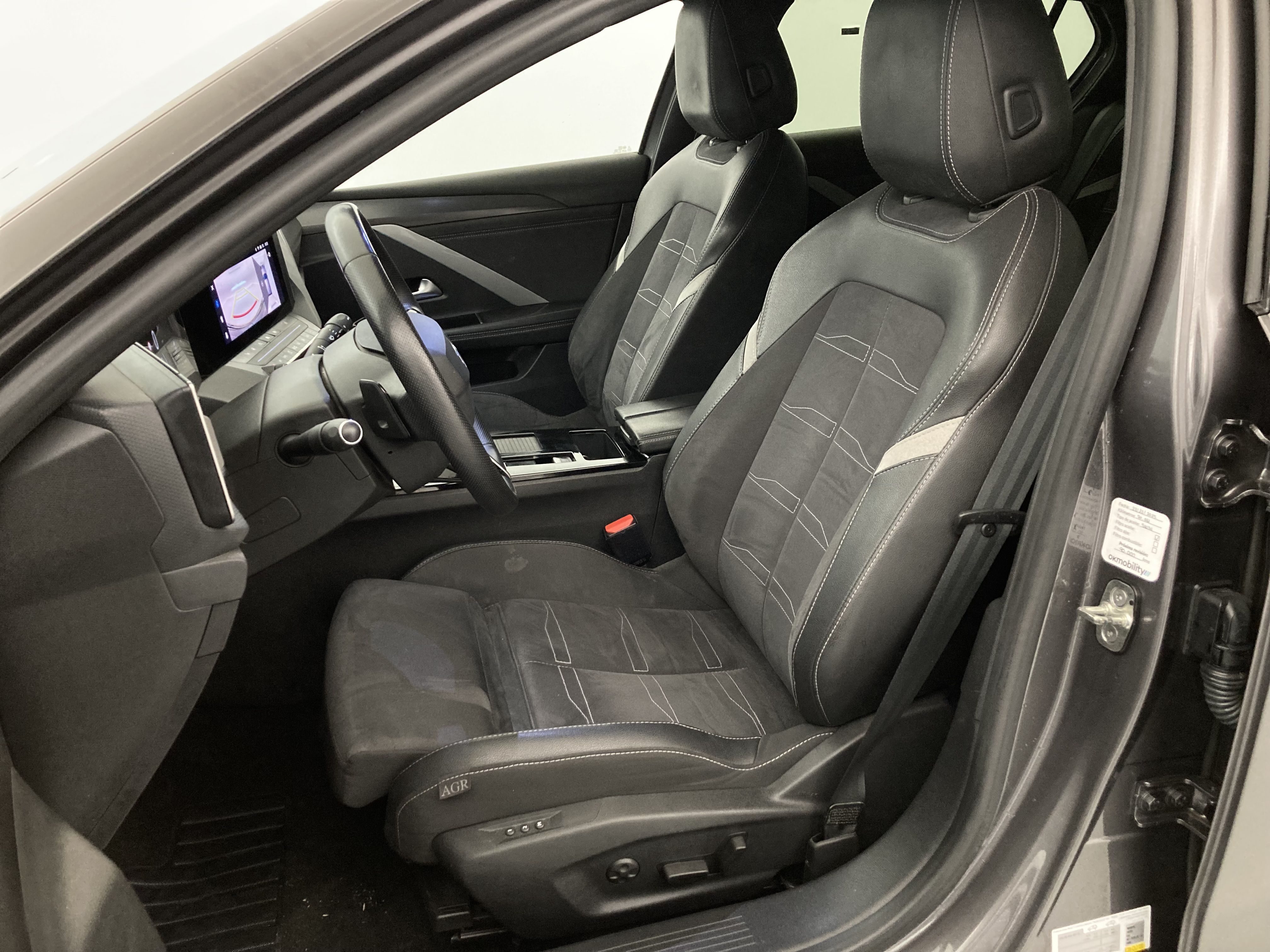 opel astra gs 1.2T 130 AT 2023 vulkan grey 17