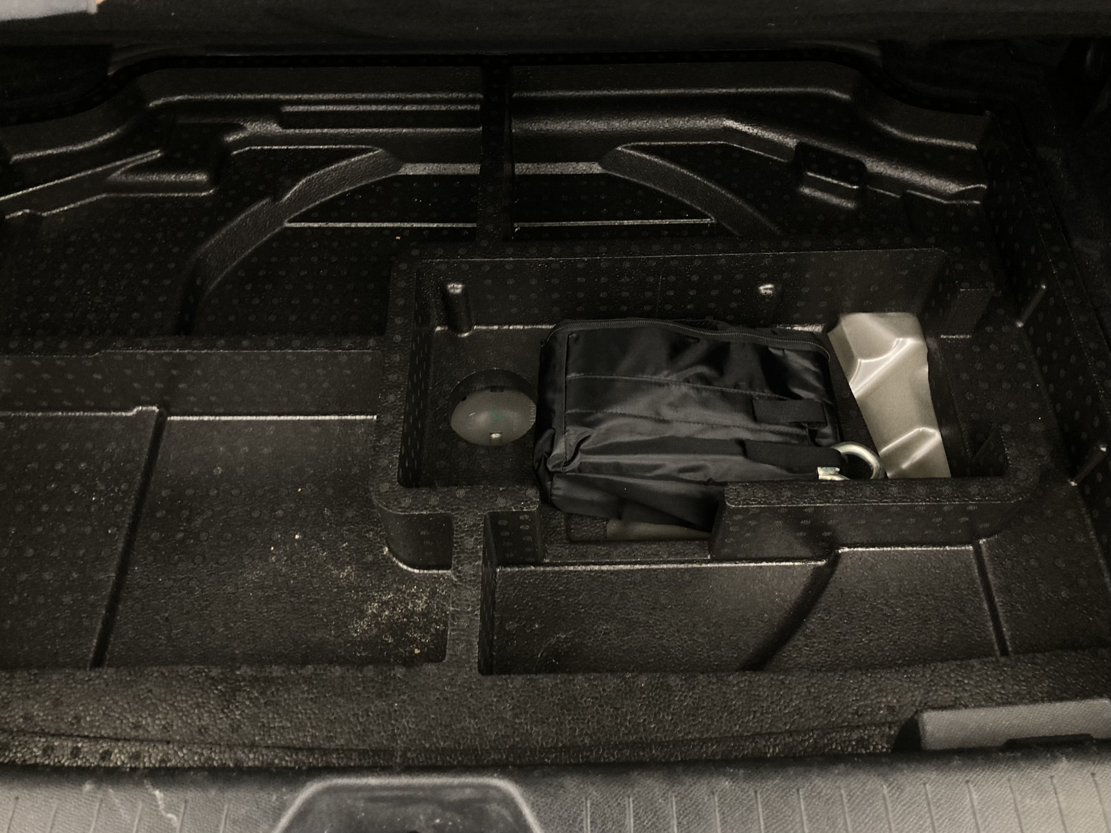 opel astra gs 1.2T 130 AT 2023 vulkan grey 24