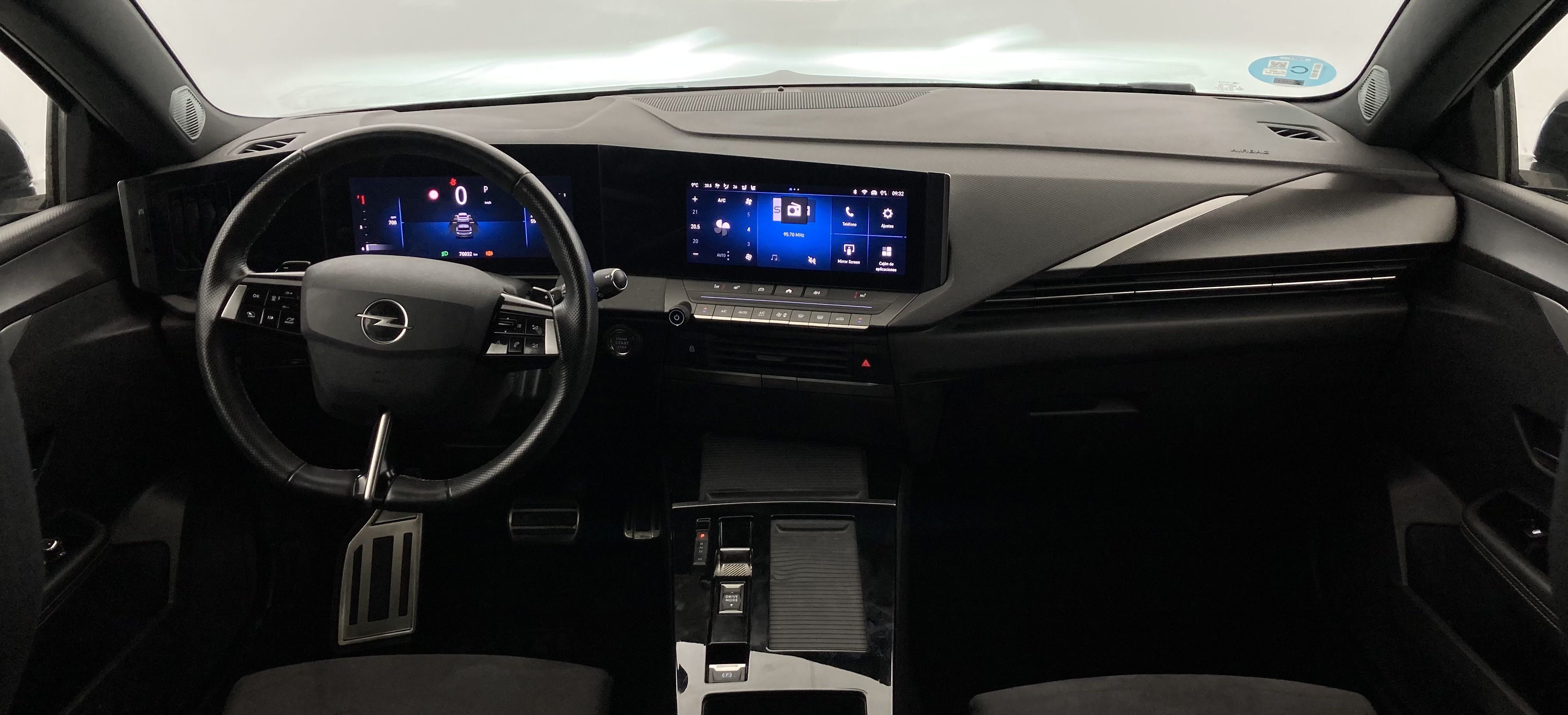 opel astra gs 1.2T 130 AT 2023 vulkan grey 29