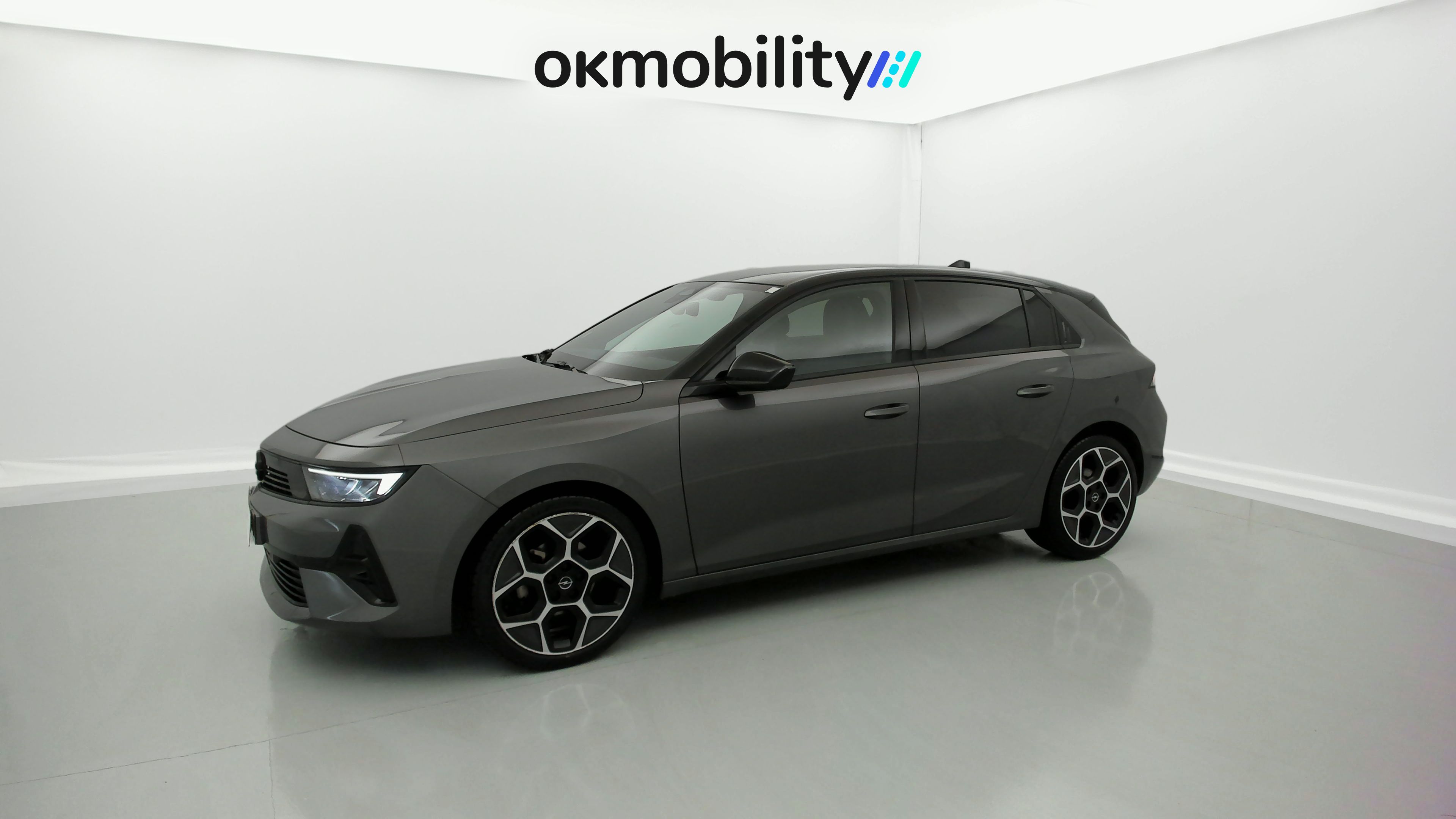 opel astra gs 1.2T 130 AT 2023 vulkan grey 5
