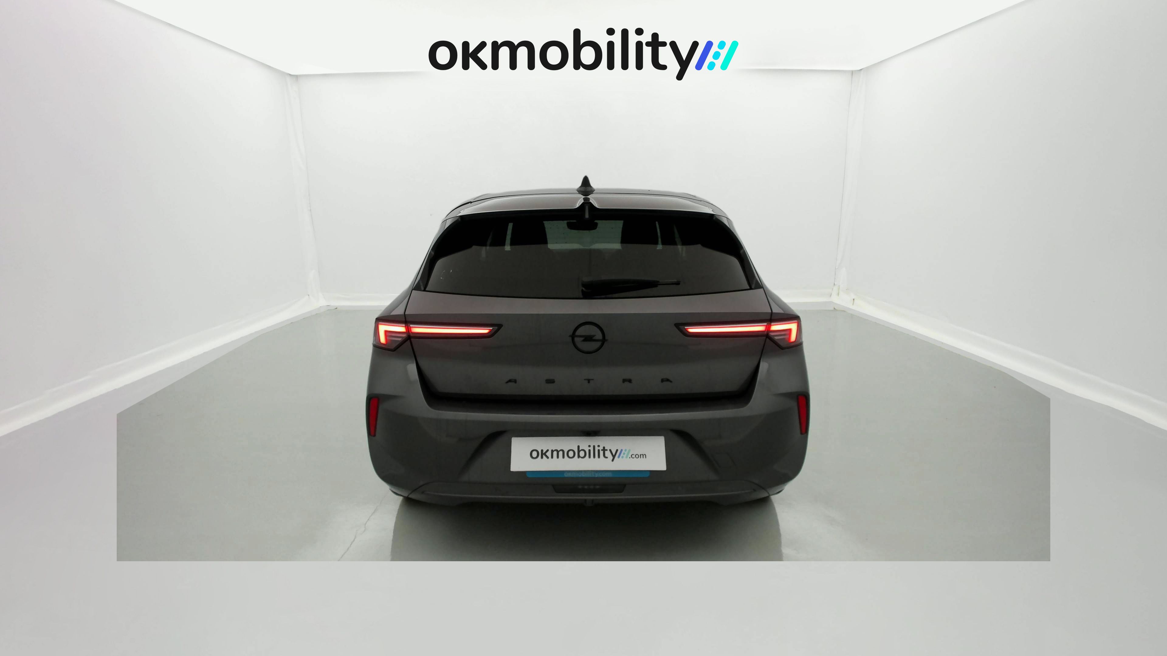 opel astra gs 1.2T 130 AT 2023 vulkan grey 10