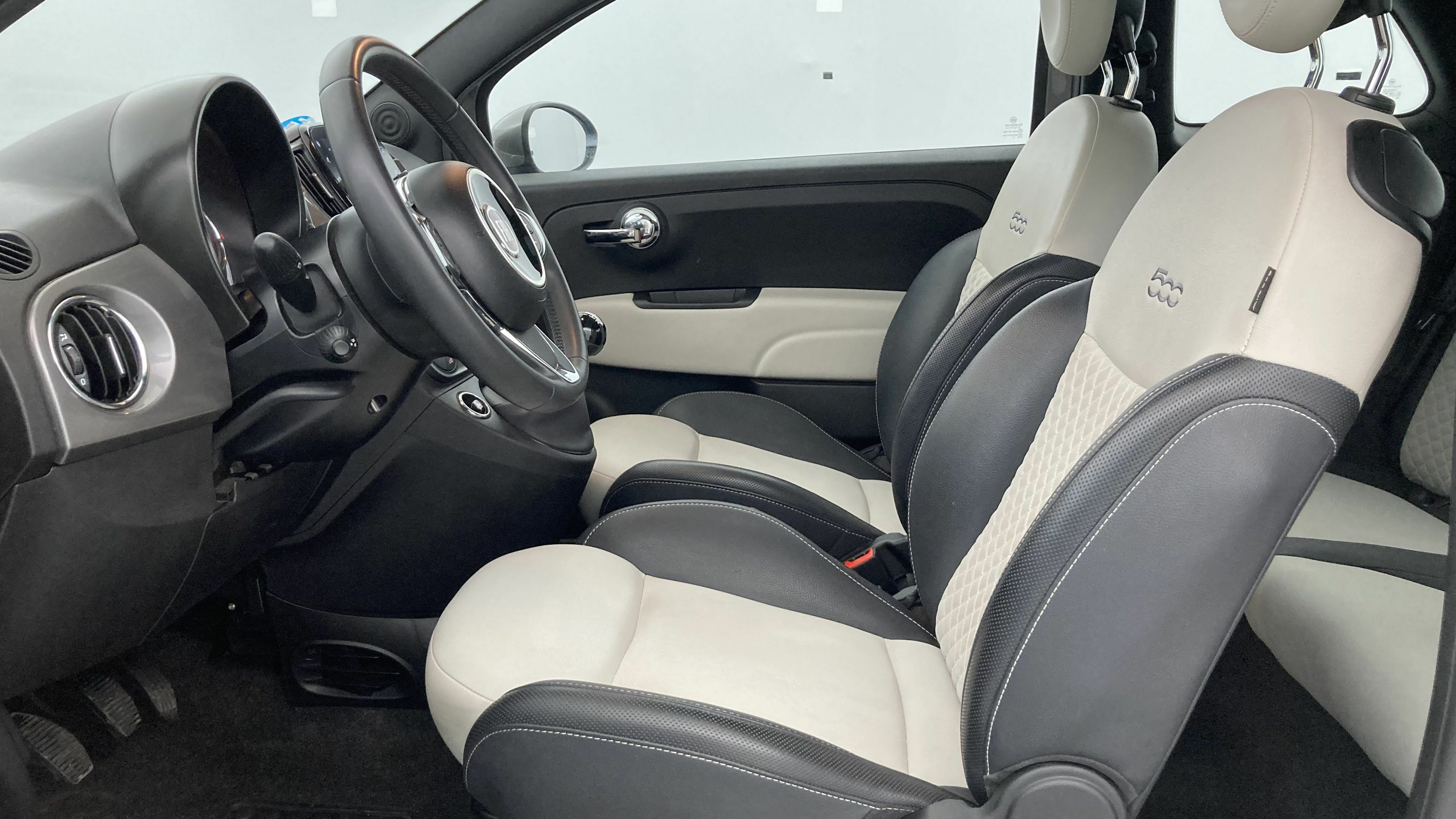 fiat 500 dolcevita 1.0 HYBRID 70 MHEV 2023 gris pompei 14