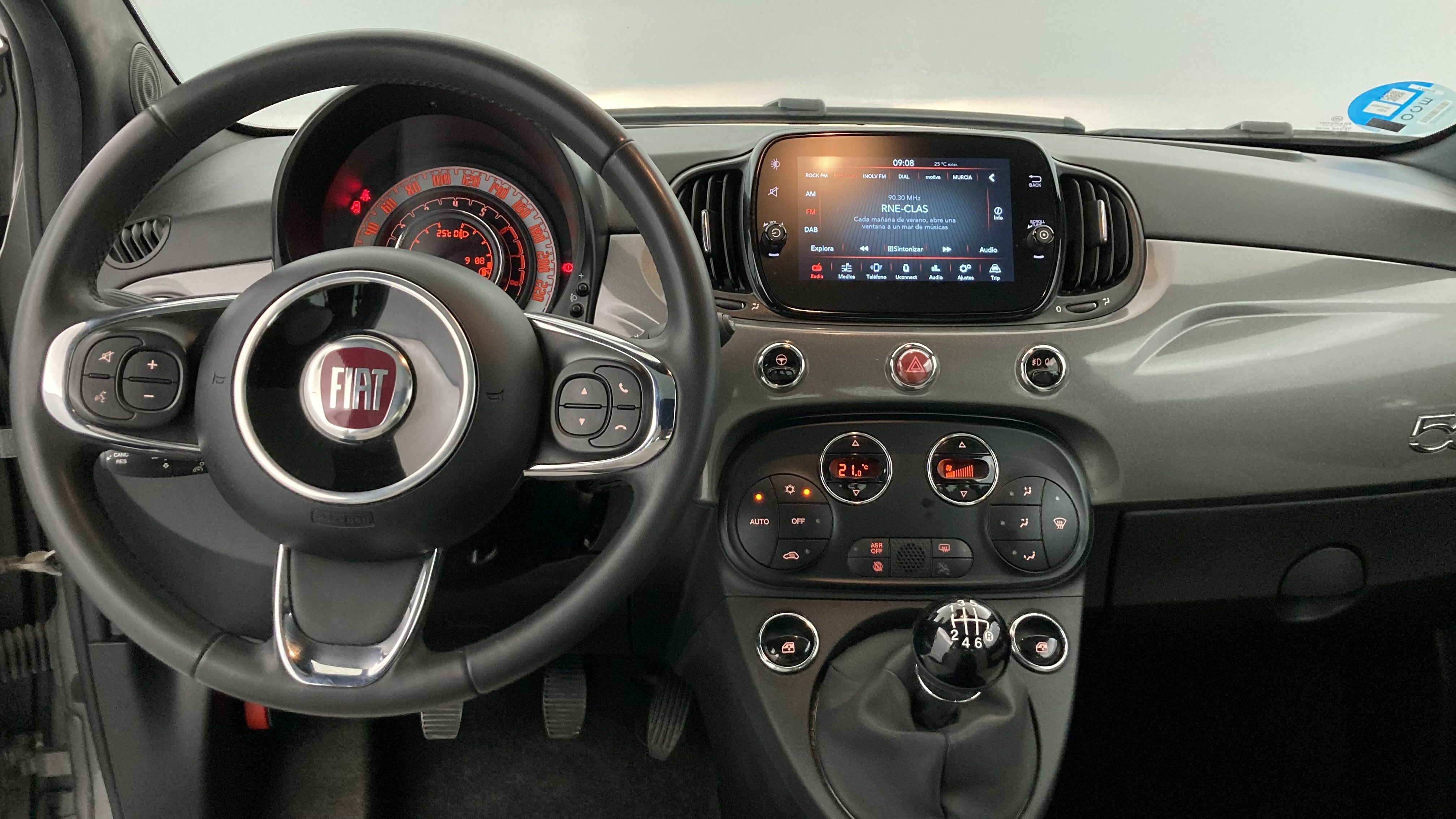 fiat 500 dolcevita 1.0 HYBRID 70 MHEV 2023 gris pompei 16