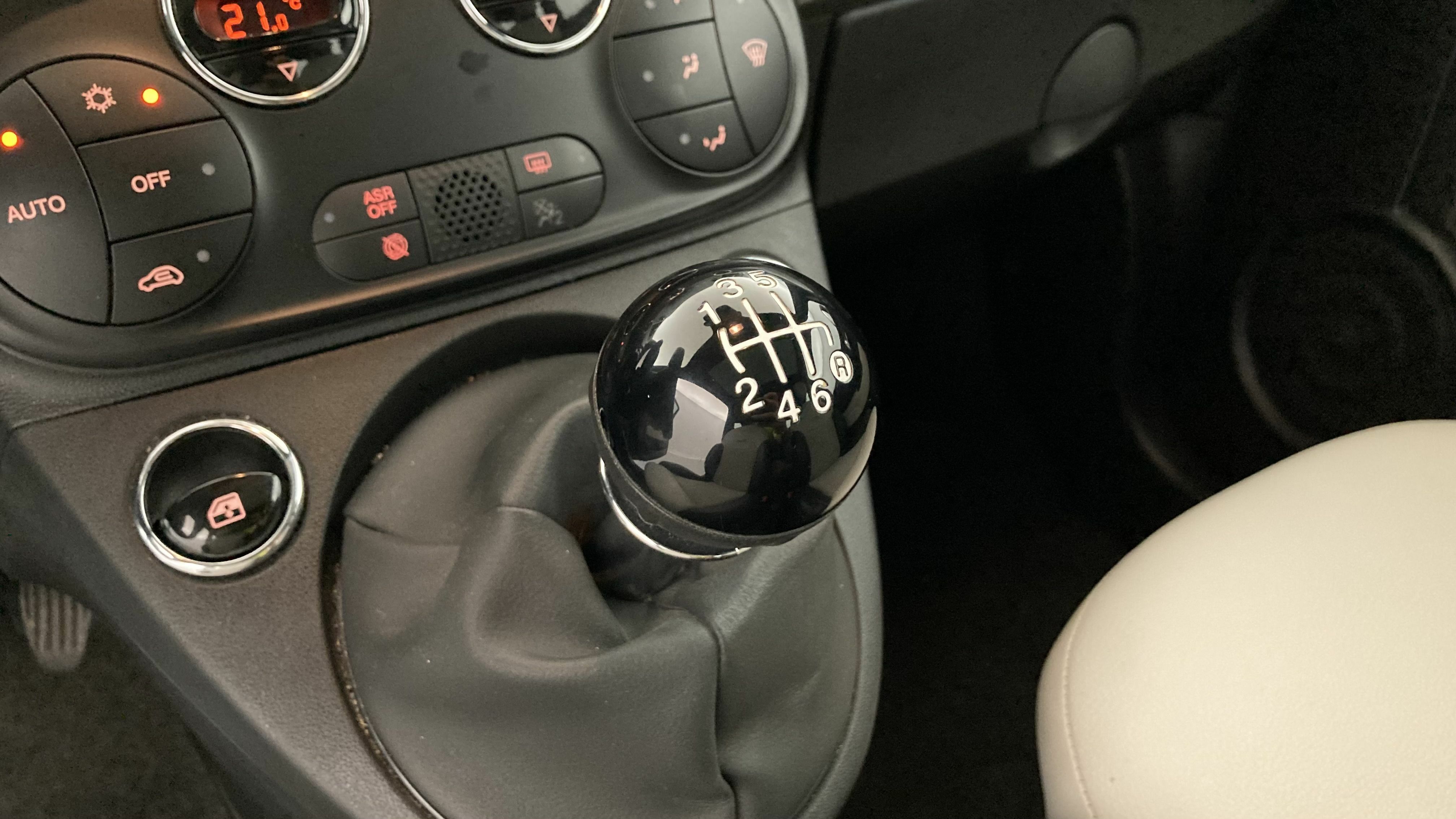 fiat 500 dolcevita 1.0 HYBRID 70 MHEV 2023 gris pompei 20
