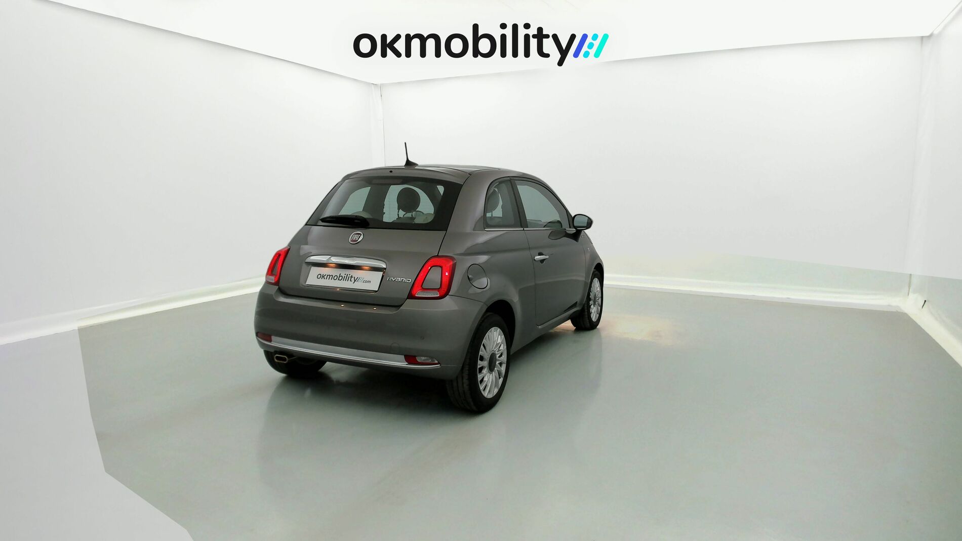 fiat 500 dolcevita 1.0 HYBRID 70 MHEV 2023 gris pompei 11