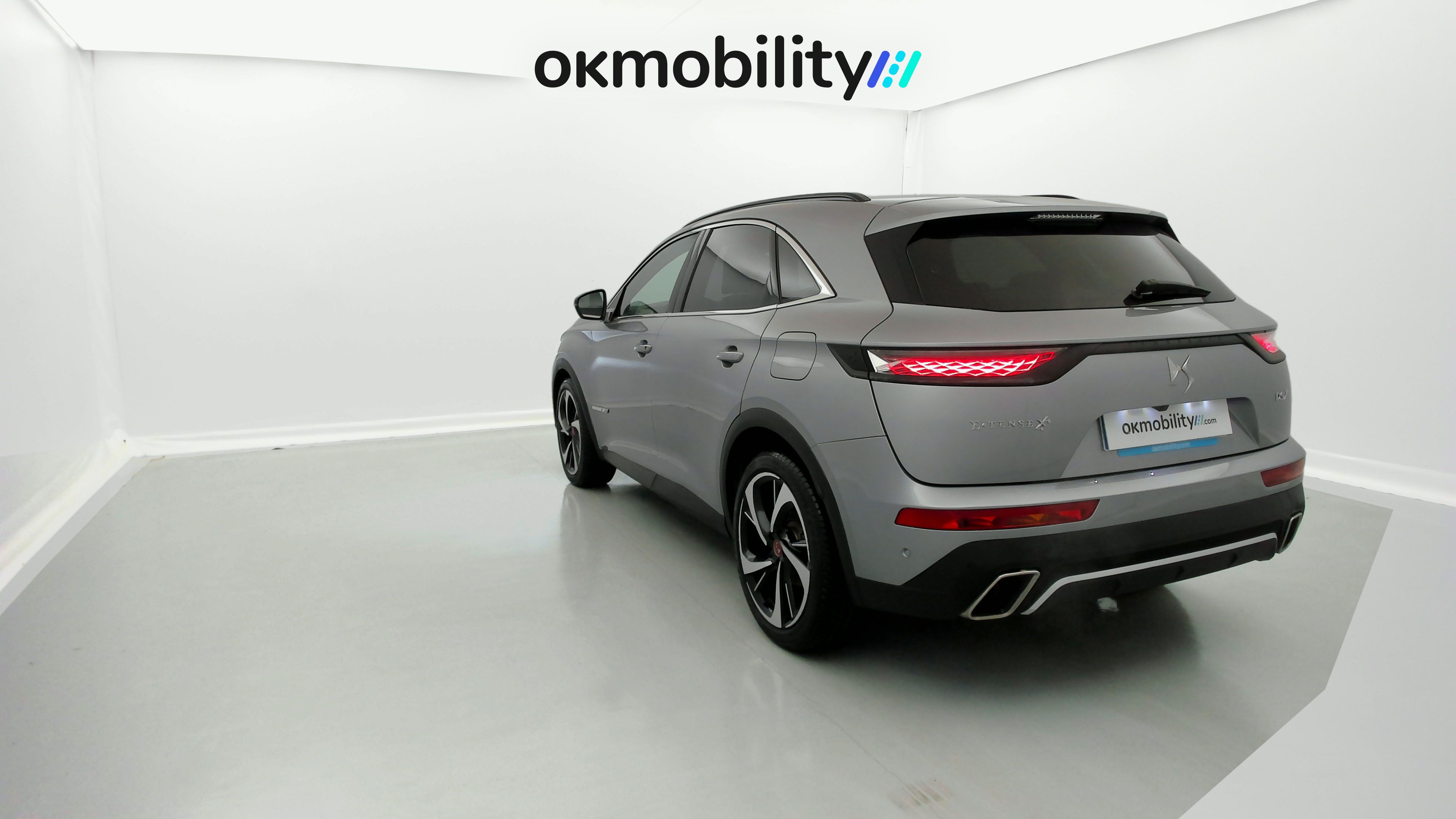 ds ds7 crossback performance line + E-TENSE 300 CA 2021 gris artense 9