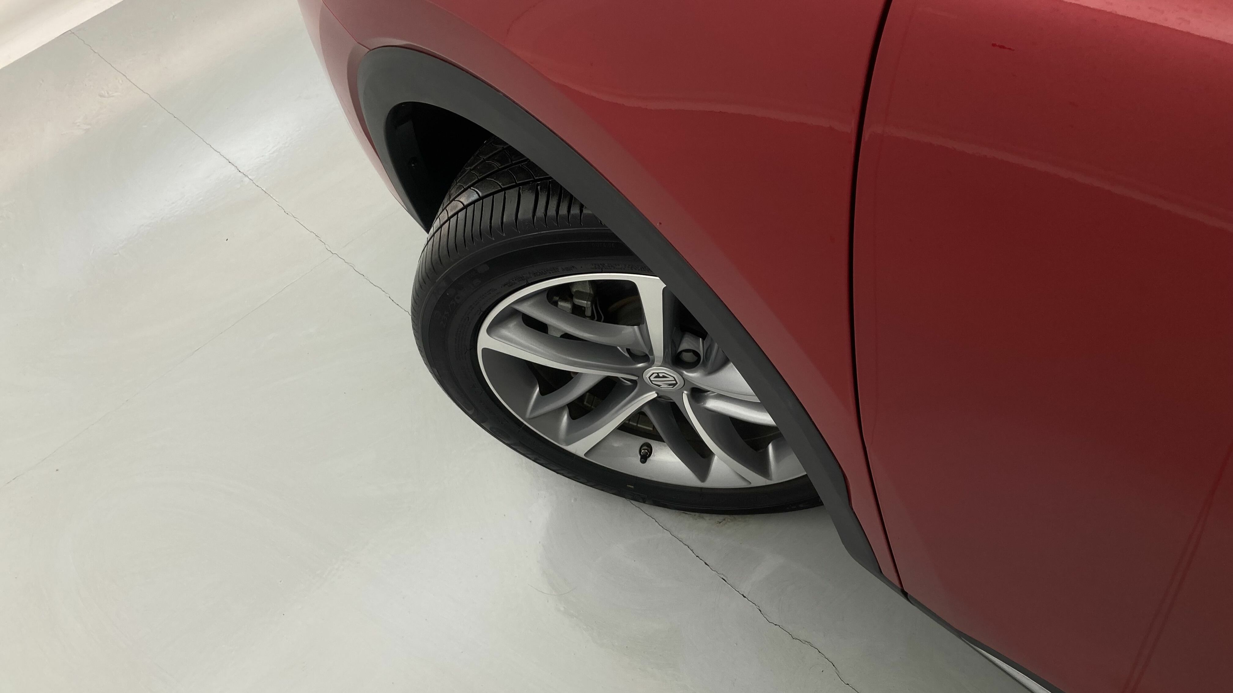 mg ehs phev luxury 1.5 T-GDI 258 PHEV 2023 diamond red 26