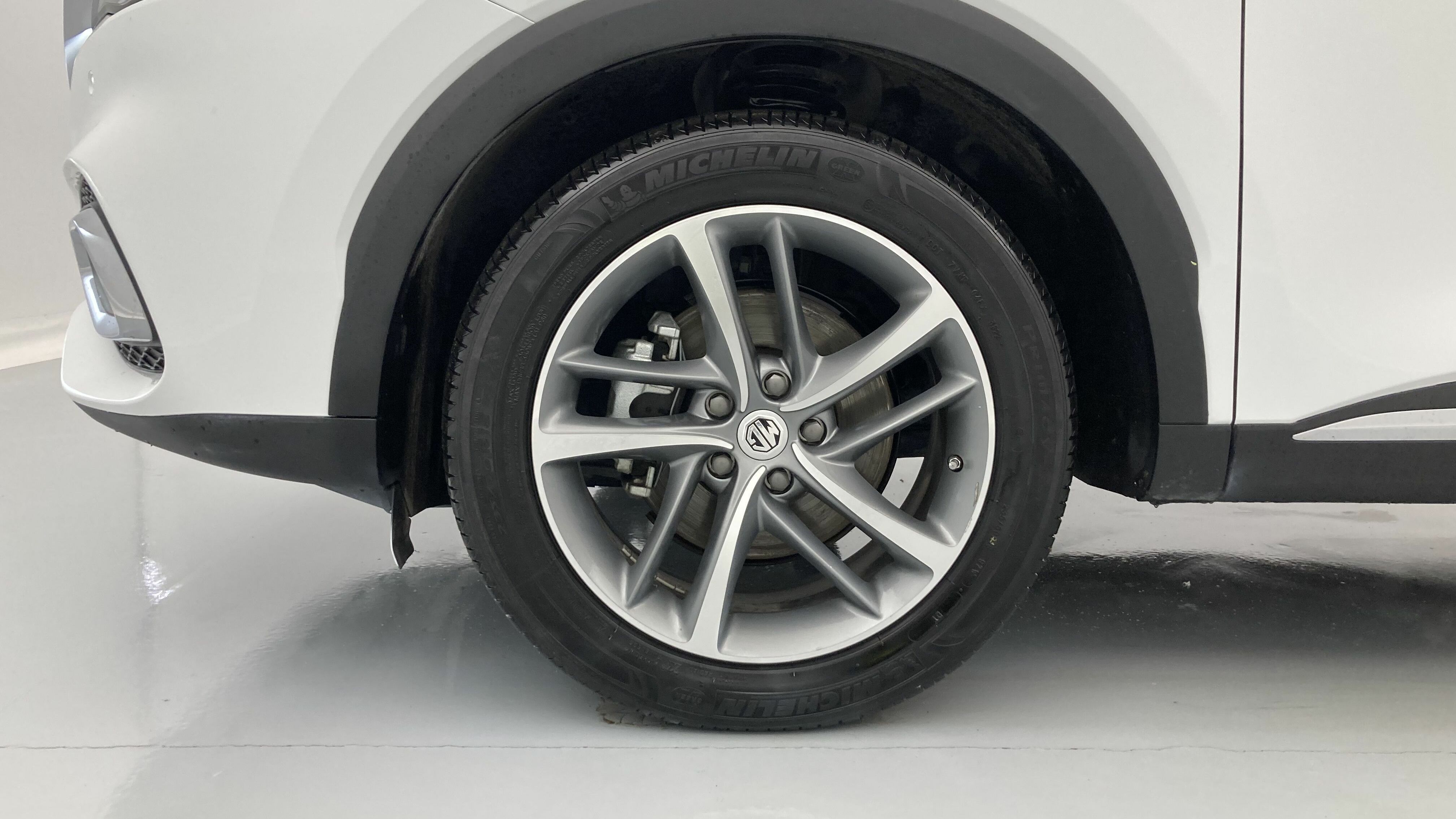 mg ehs phev luxury 1.5 T-GDI 258 PHEV 2023 dover white 22