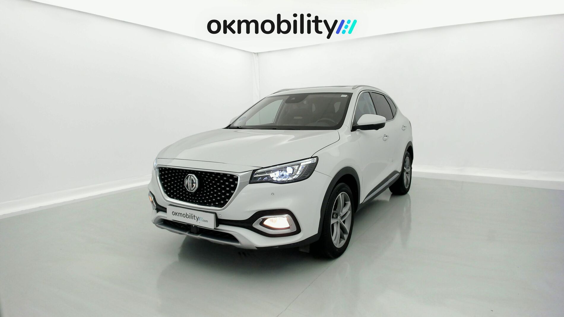 mg ehs phev luxury 1.5 T-GDI 258 PHEV 2023 dover white 1