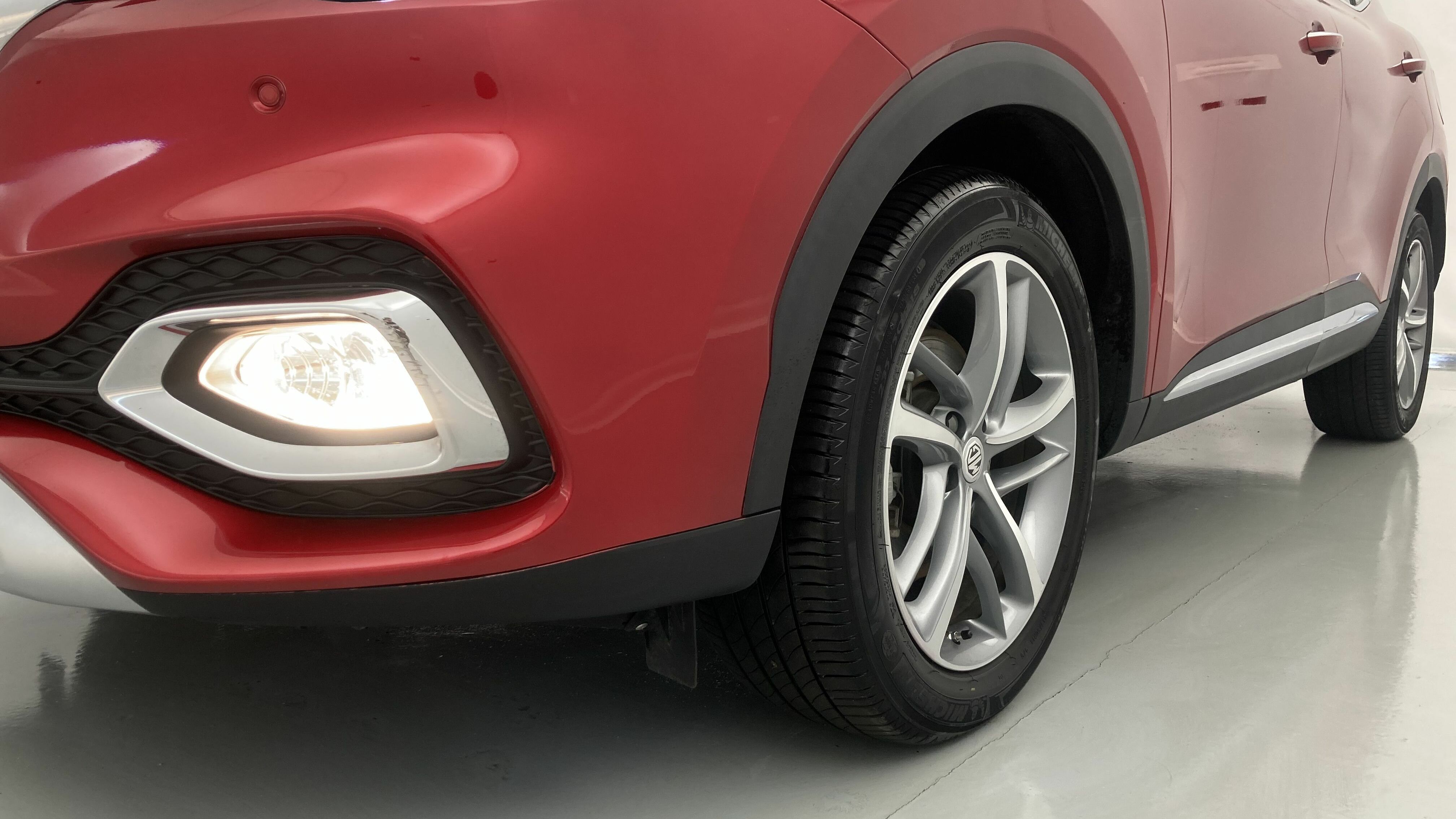 mg ehs phev luxury 1.5 T-GDI 258 PHEV 2023 diamond red 27