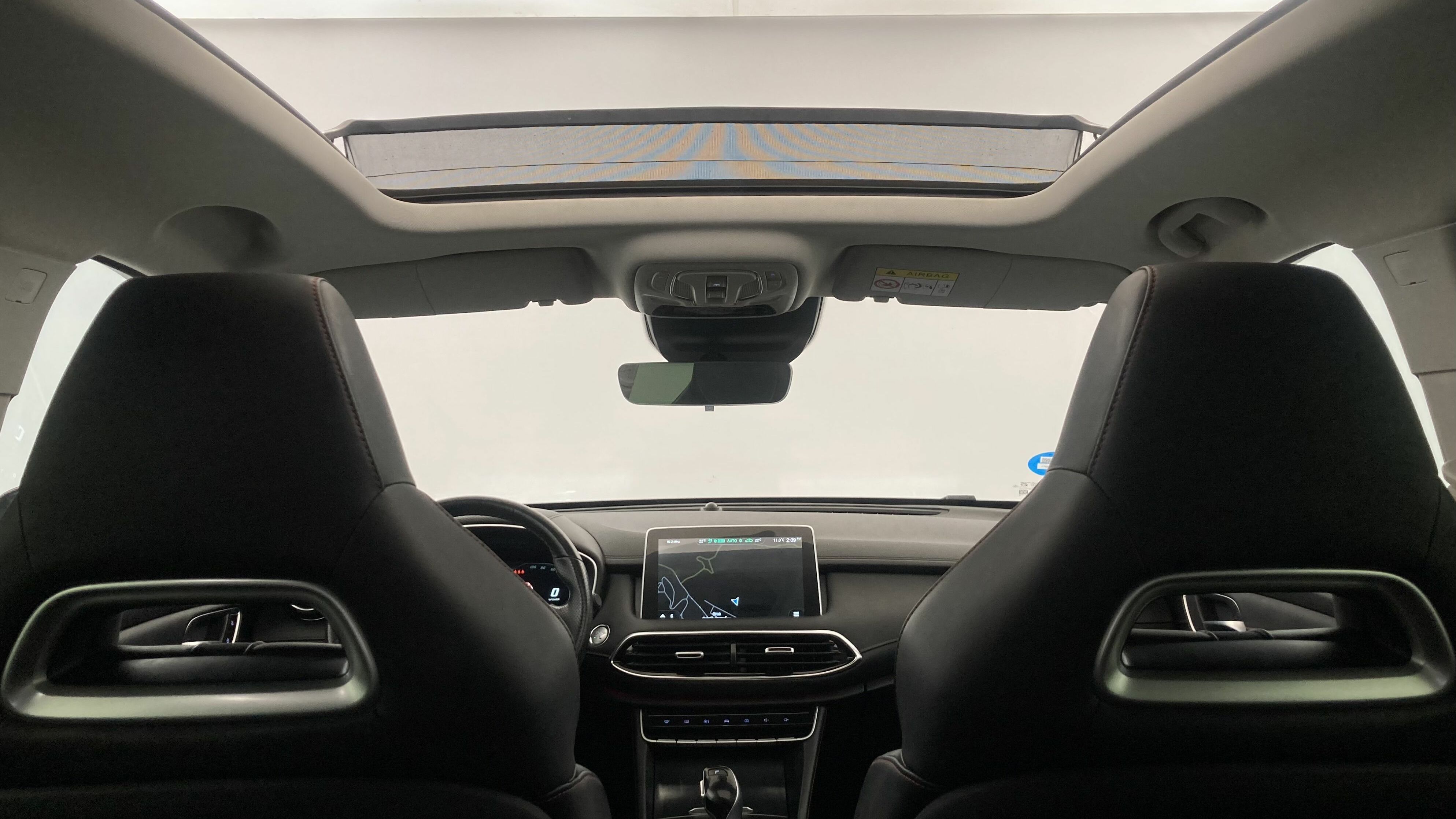 mg ehs phev luxury 1.5 T-GDI 258 PHEV 2023 diamond red 32