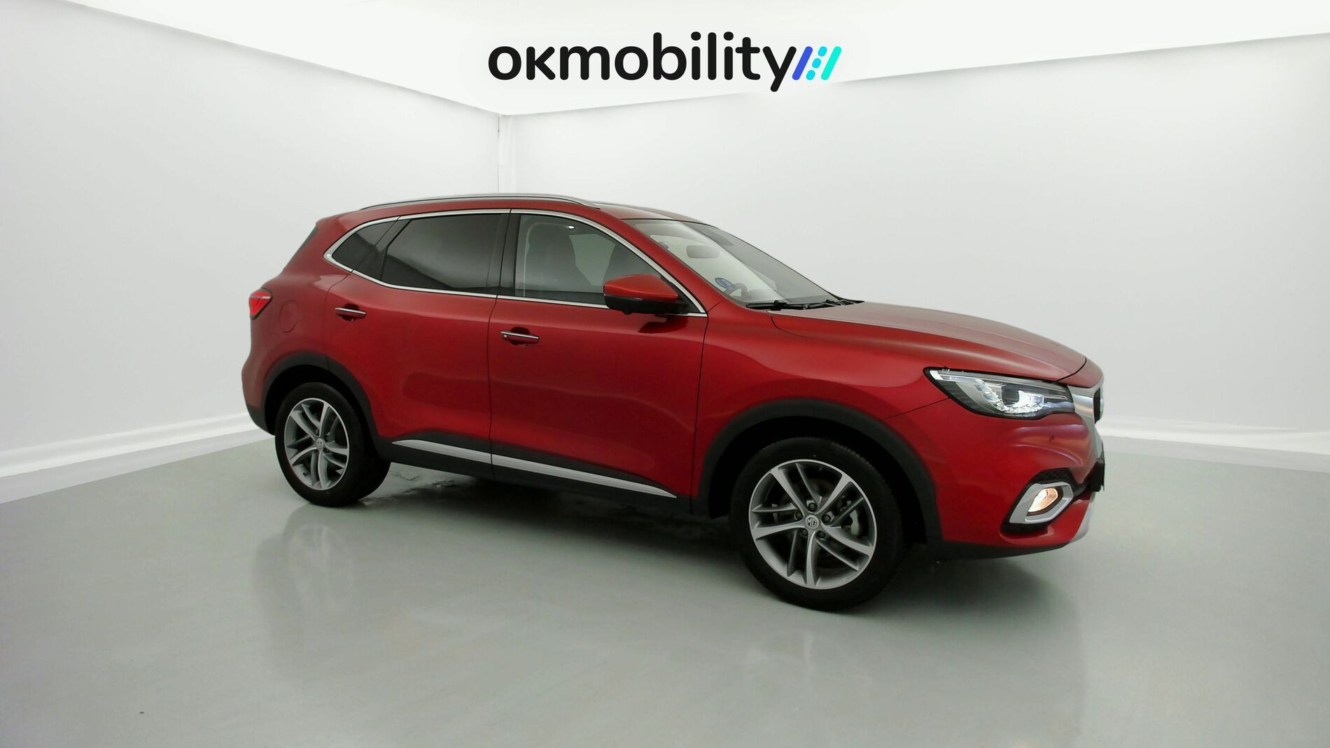 mg ehs phev luxury 1.5 T-GDI 258 PHEV 2023 diamond red 2