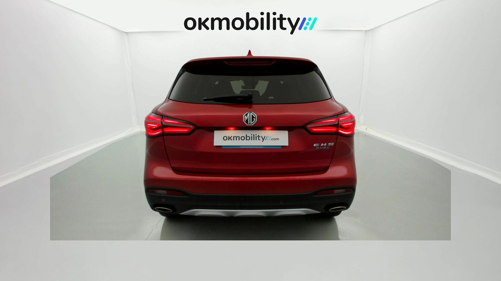 mg ehs phev luxury 1.5 T-GDI 258 PHEV 2023 diamond red 11