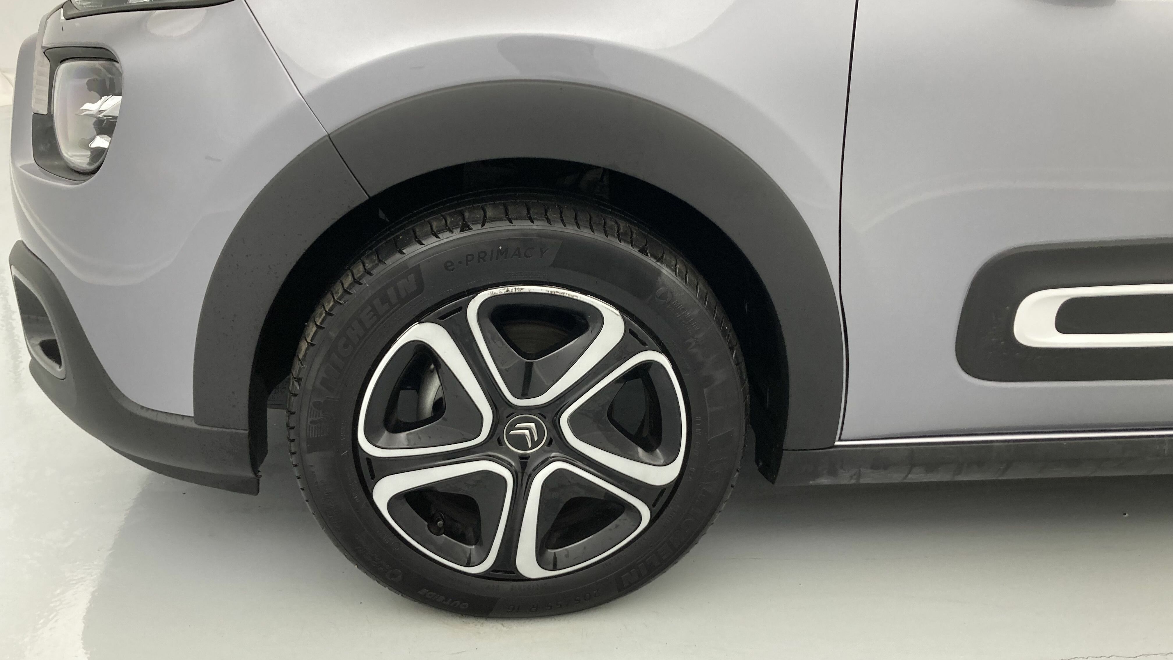 citroen c3 origin max 1.2 PURETECH 83 2024 gris platino 19