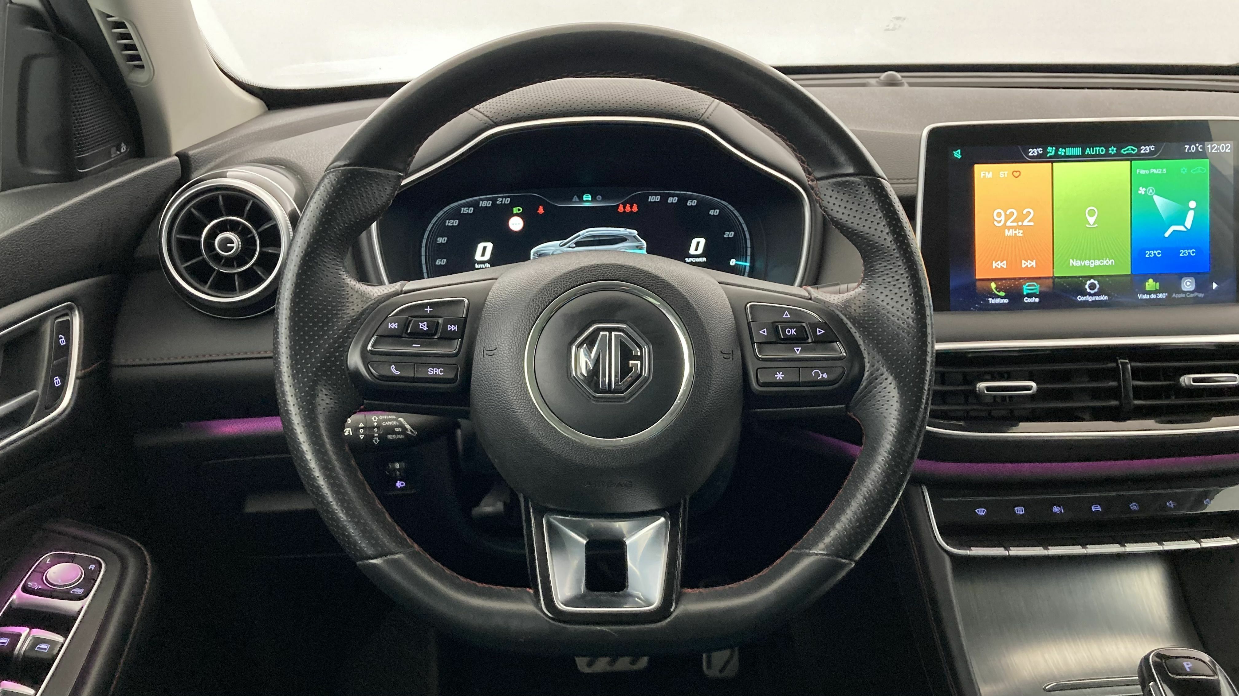 mg ehs phev luxury 1.5 T-GDI 258 PHEV 2023 dover white 16