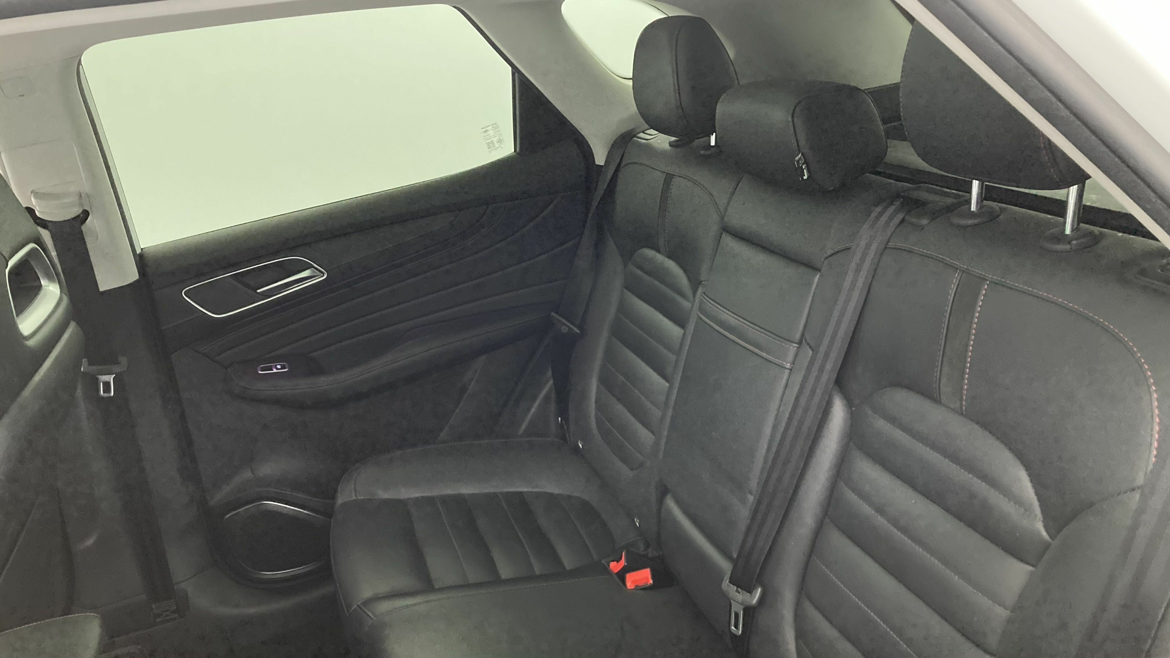 mg ehs phev luxury 1.5 T-GDI 258 PHEV 2023 dover white 20