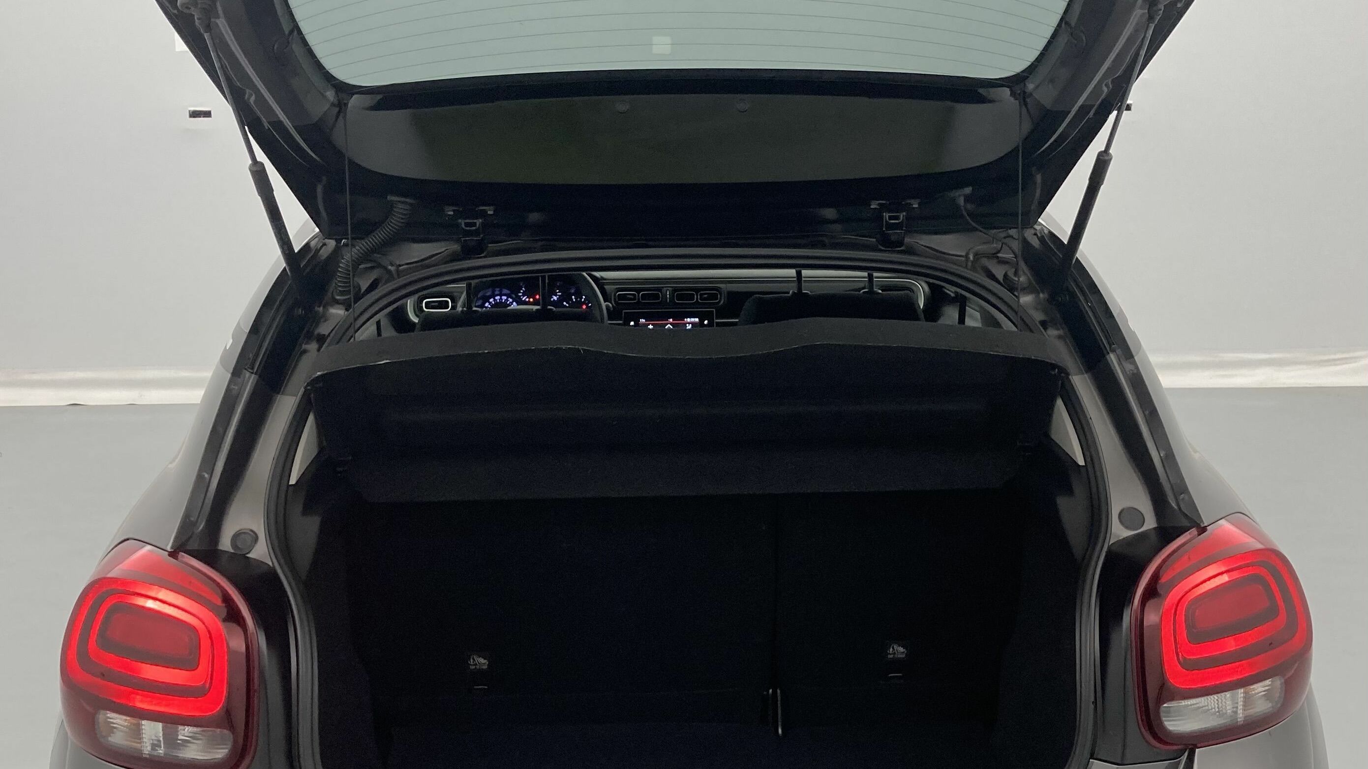 citroen c3 origin max 1.2 PURETECH 83 2024 gris platino 24