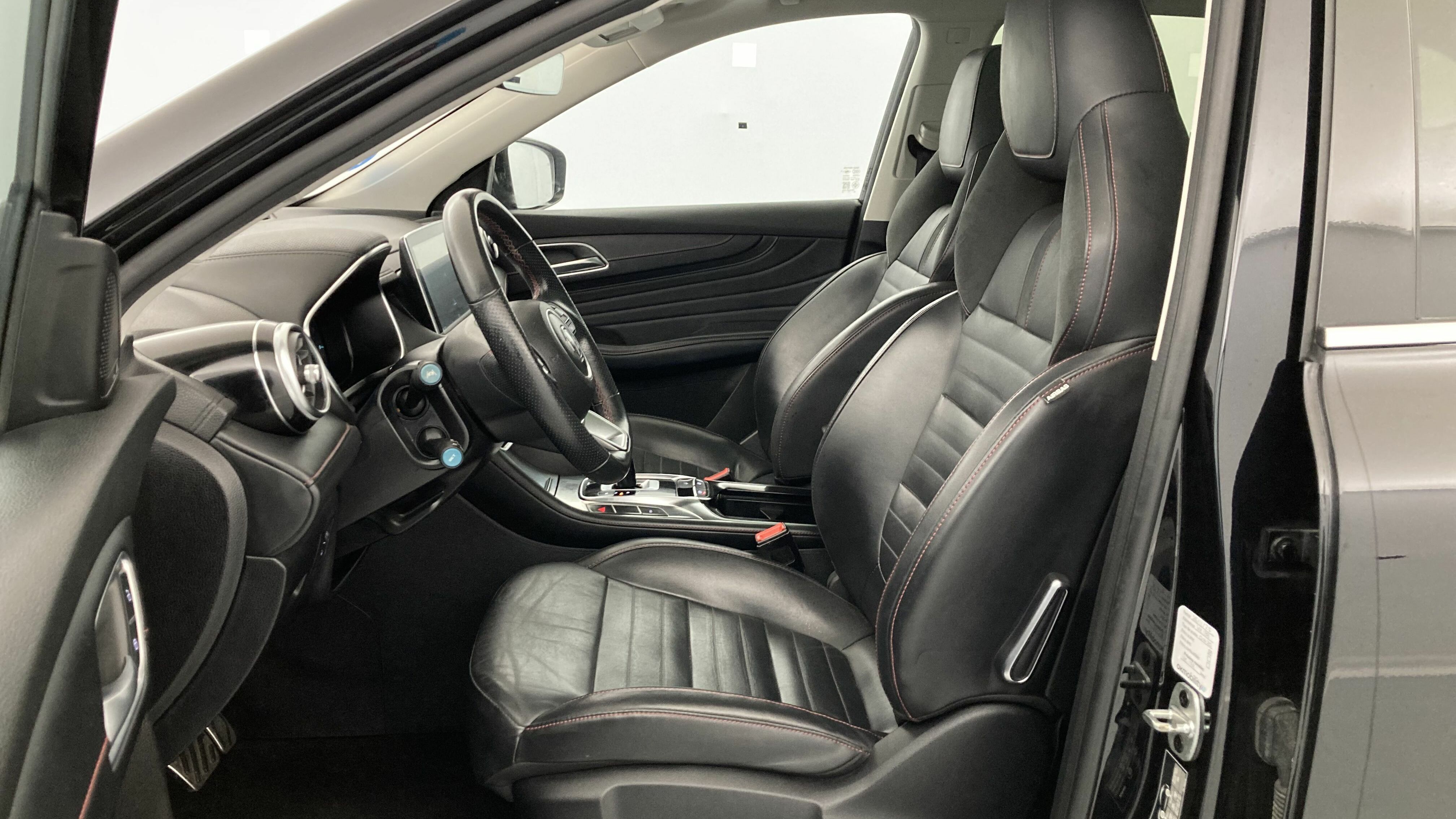 mg ehs phev luxury 1.5 T-GDI 258 PHEV 2023 bleak pearl 15