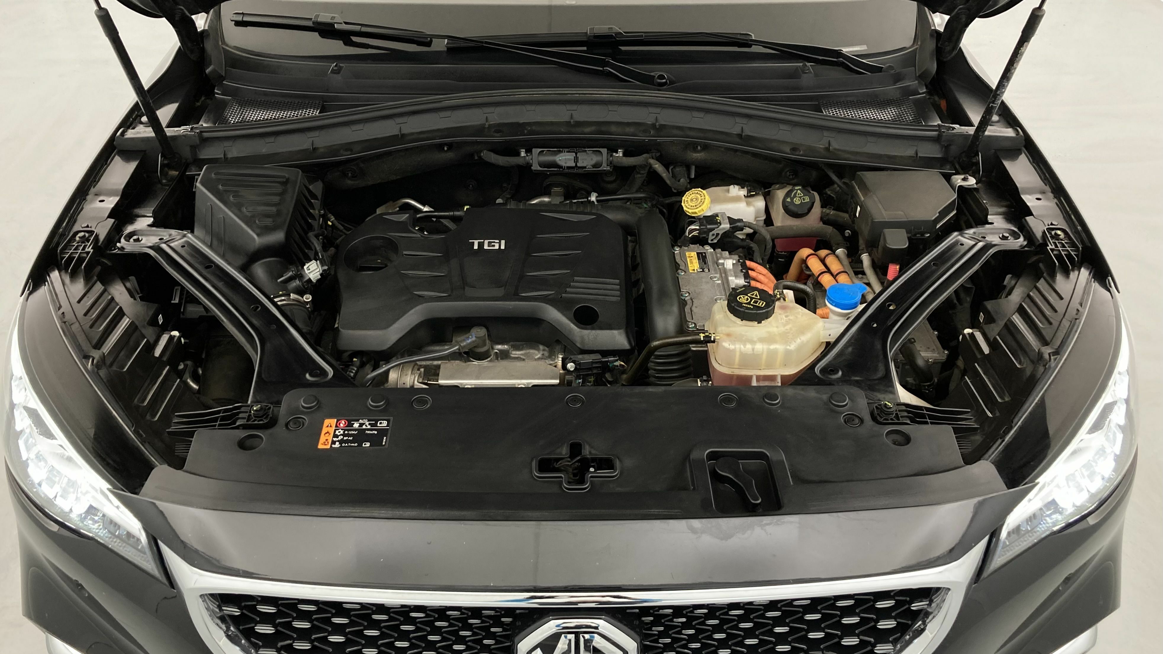 mg ehs phev luxury 1.5 T-GDI 258 PHEV 2023 bleak pearl 26