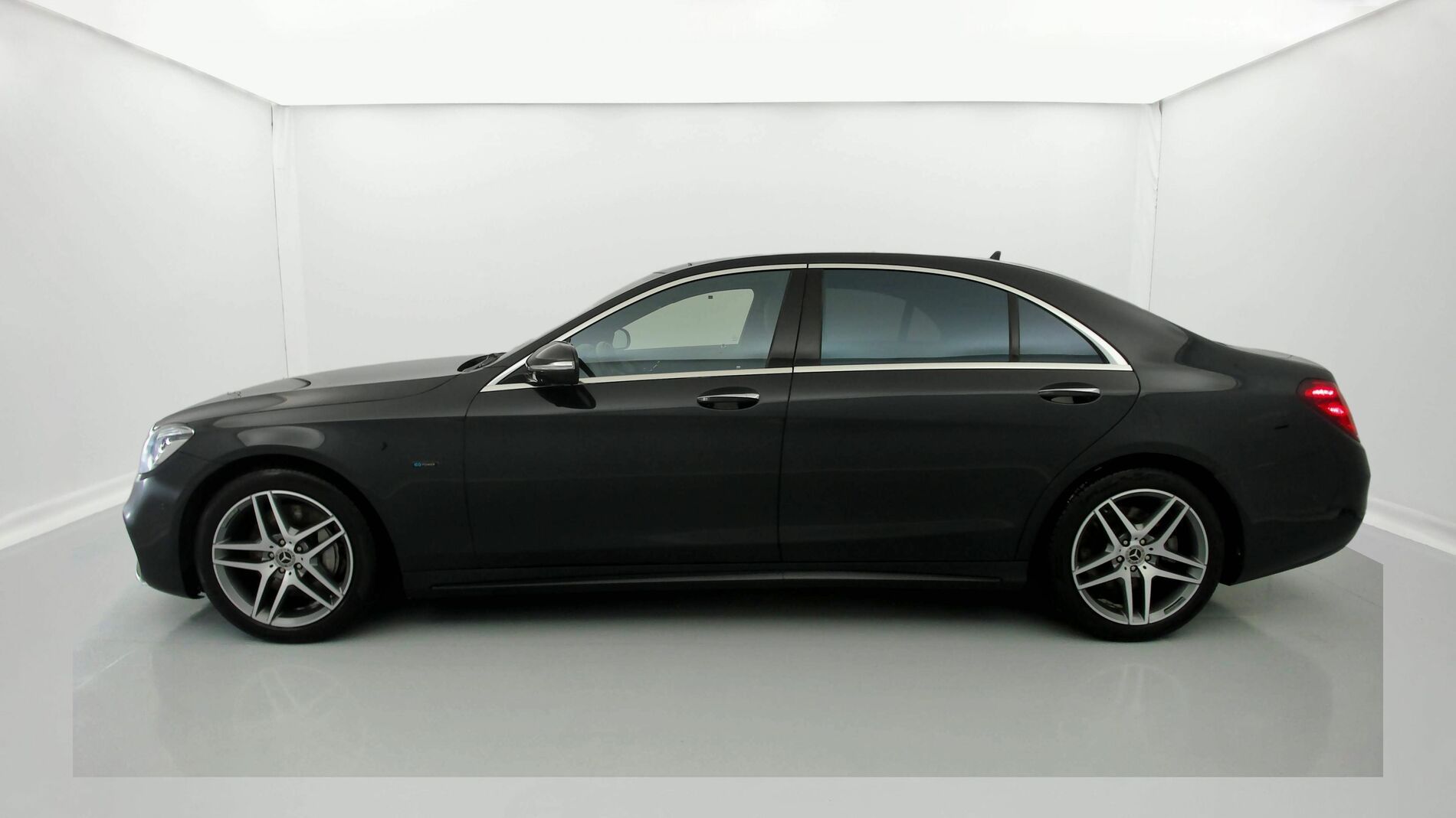 mercedes benz s 560 e largo amg line 560E 476 PHEV 2021 azul antracita 3