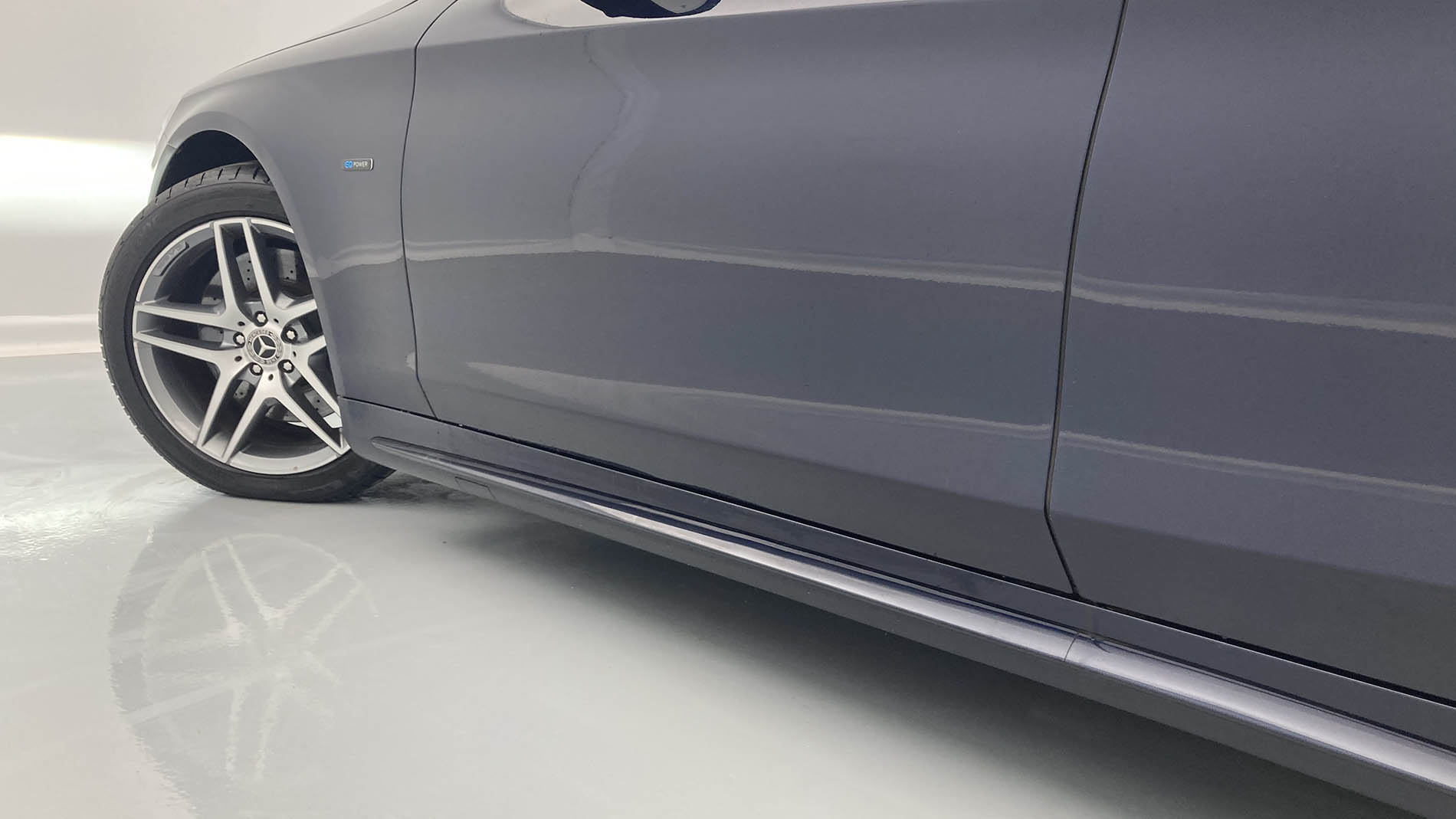 mercedes benz s 560 e largo amg line 560E 476 PHEV 2021 azul cavansita 27