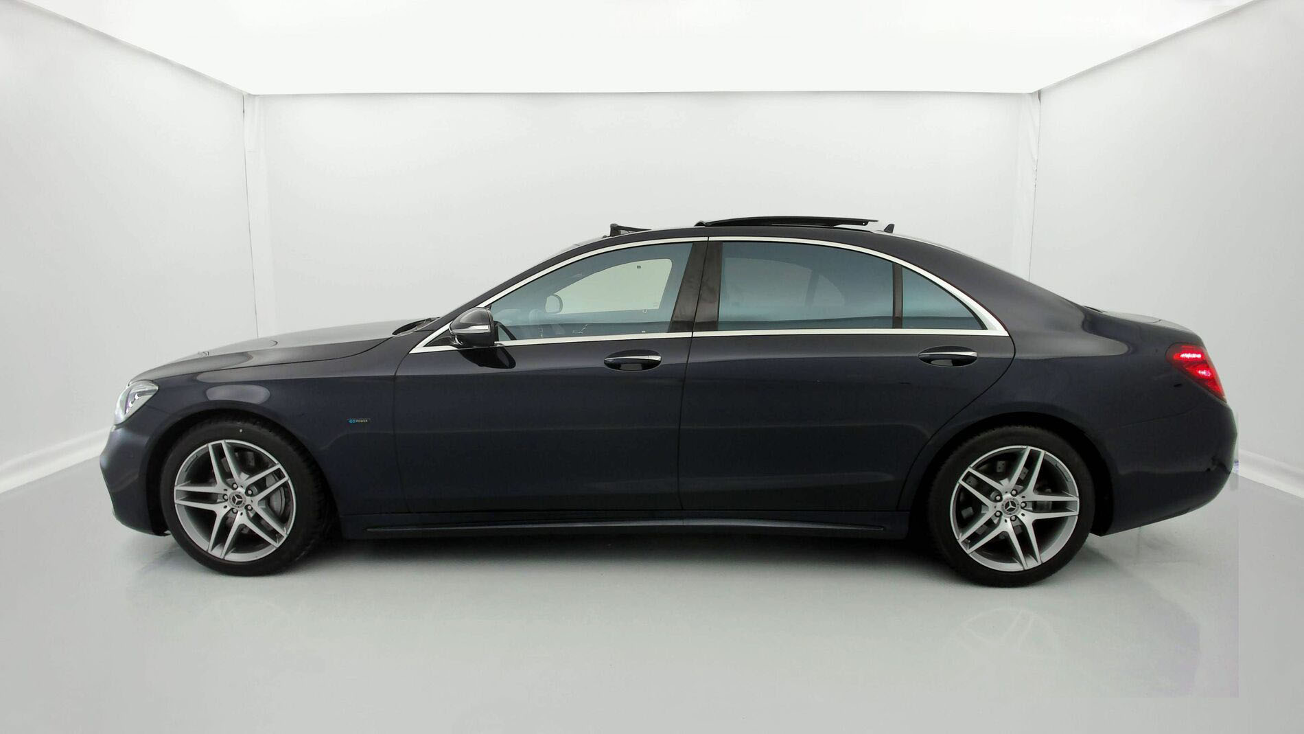 mercedes benz s 560 e largo amg line 560E 476 PHEV 2021 azul cavansita 7