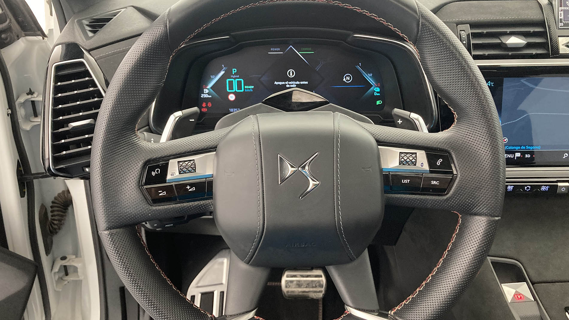 ds ds7 crossback performance line + E-TENSE 300 CA 2021 crystal pearl 17