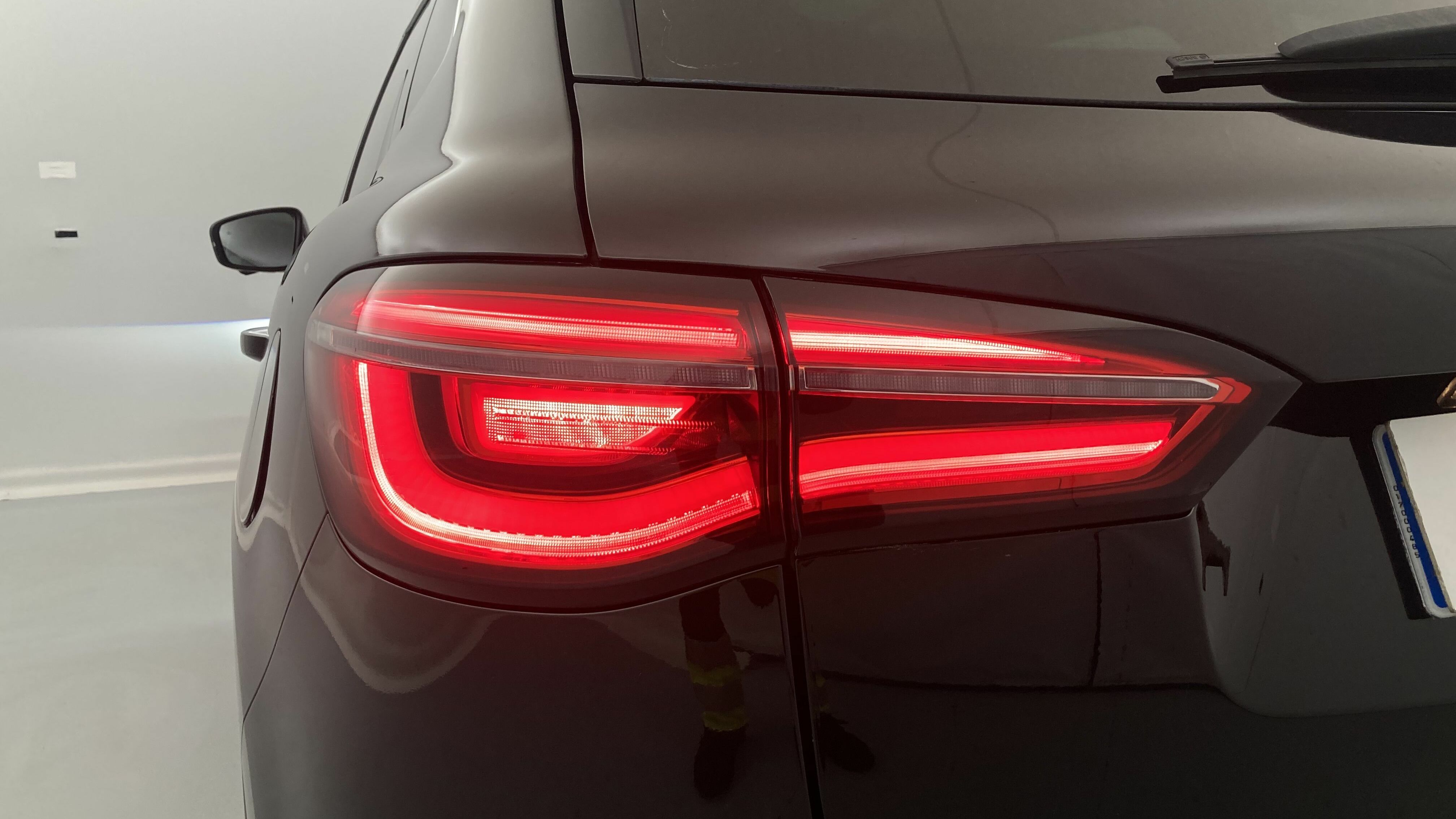 mg ehs phev luxury 1.5 T-GDI 258 PHEV 2023 bleak pearl 30