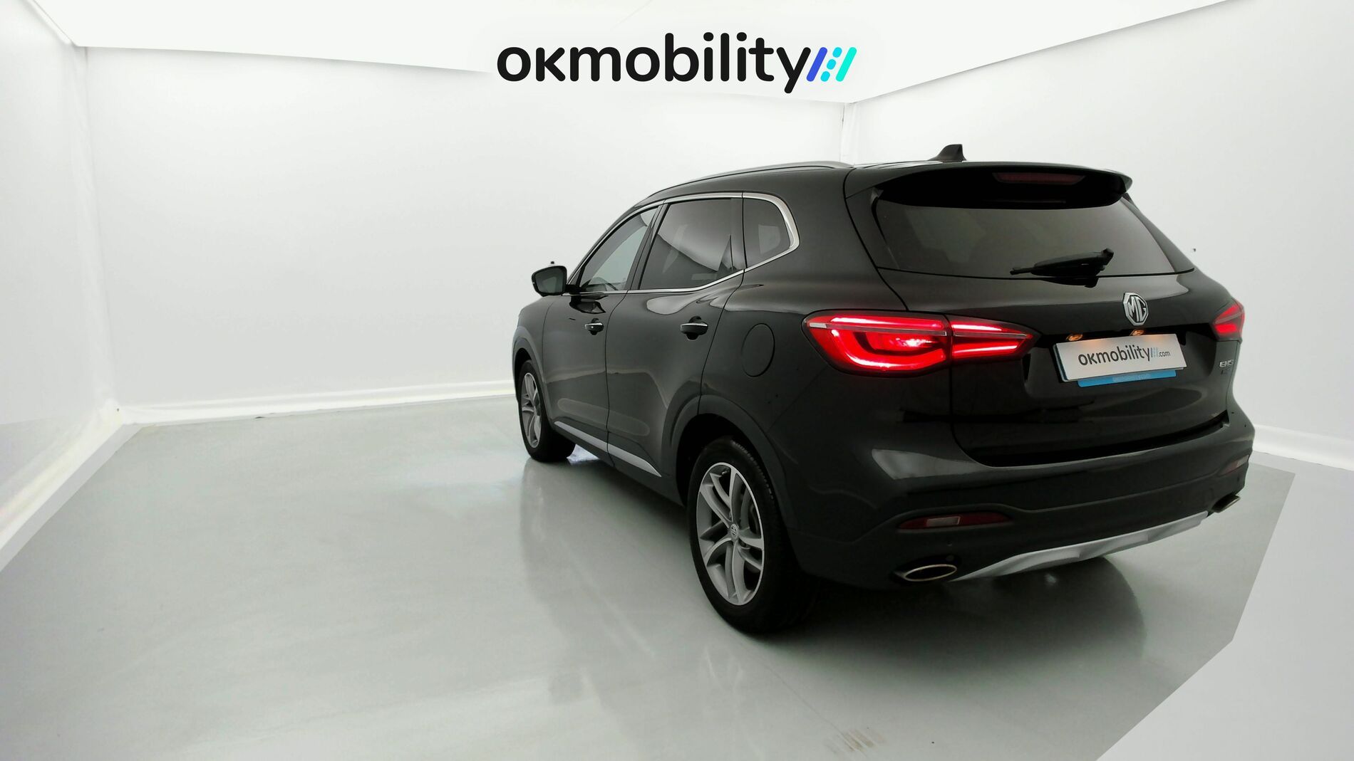 mg ehs phev luxury 1.5 T-GDI 258 PHEV 2023 bleak pearl 10