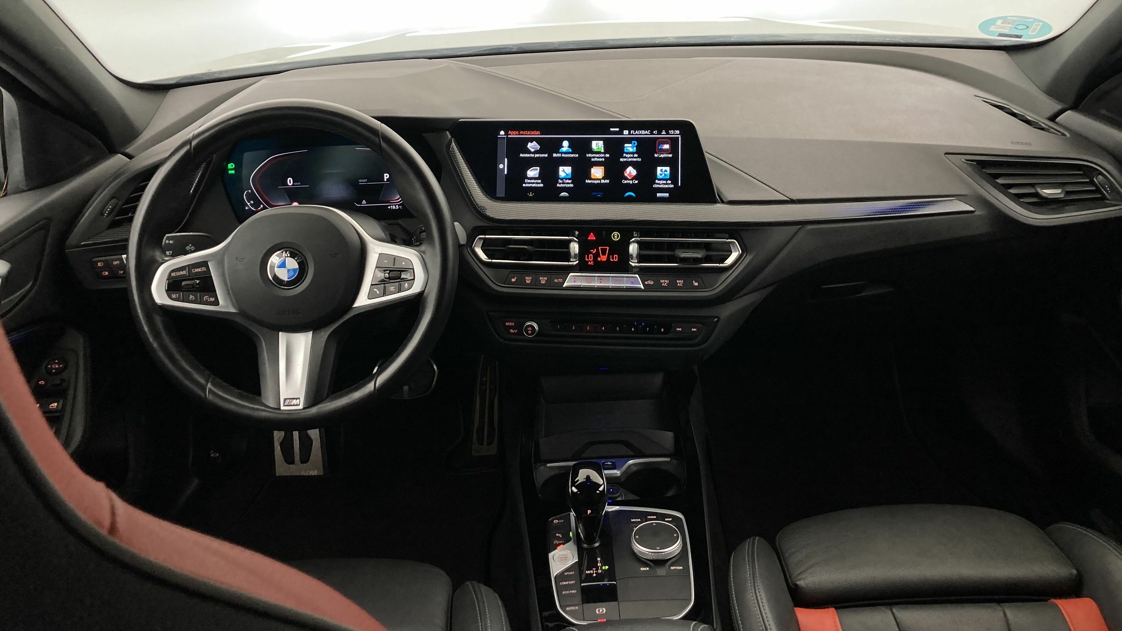 bmw serie 1 m sport colorvision 118I 136 STEPTRONIC 2024 alpinweiss 17
