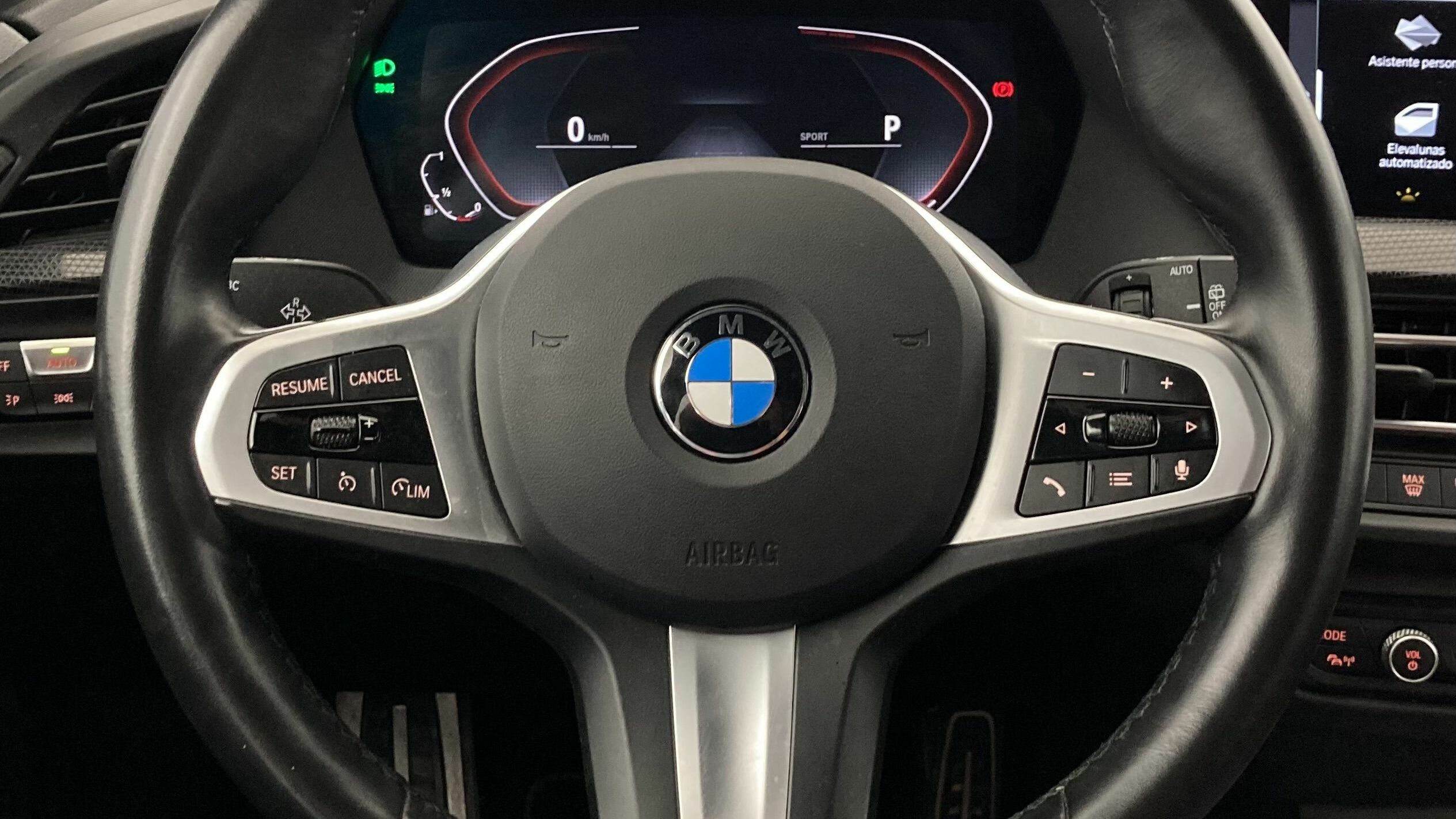 bmw serie 1 m sport colorvision 118I 136 STEPTRONIC 2024 alpinweiss 18