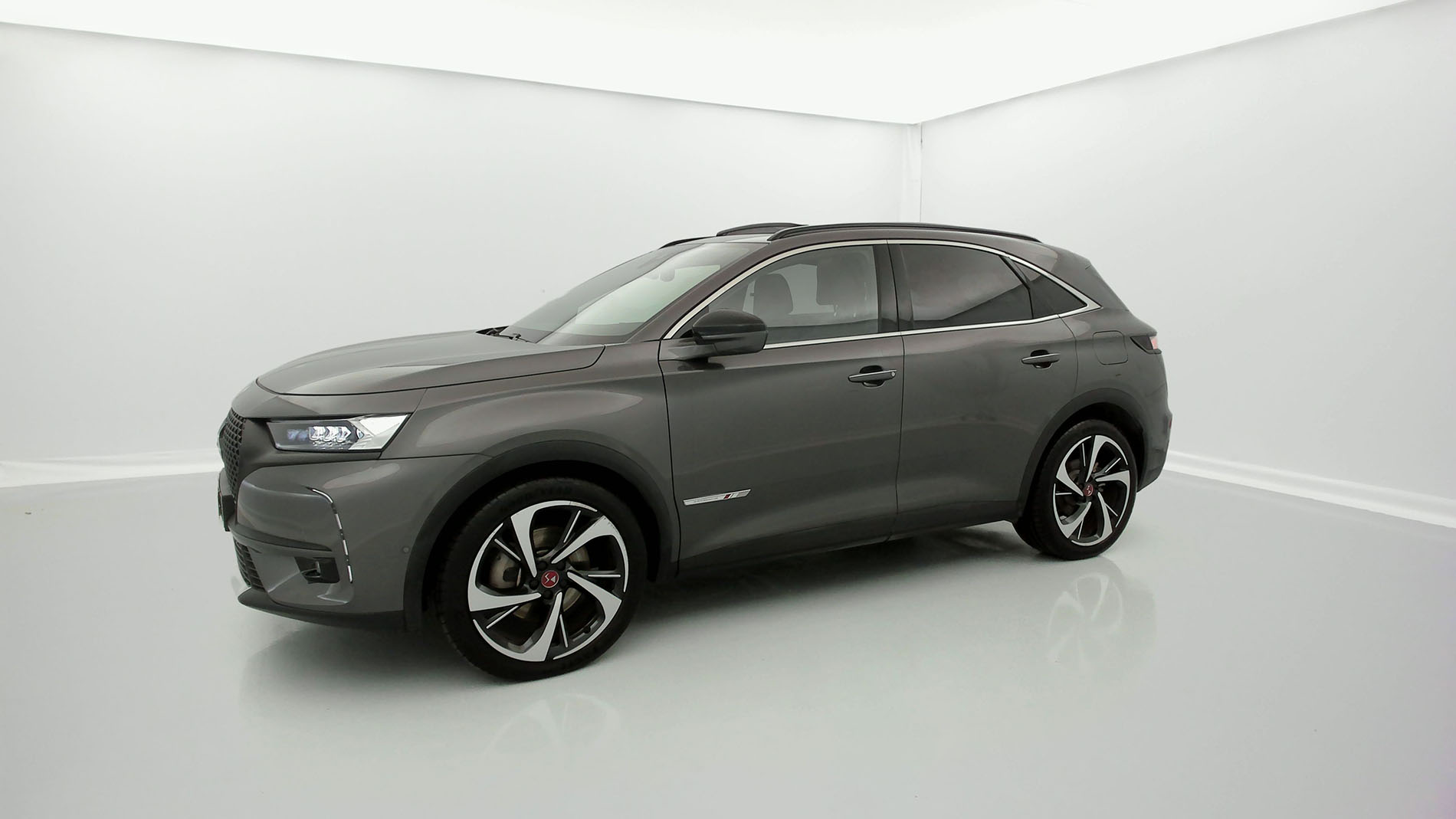 ds ds7 crossback performance line + E-TENSE 300 CA 2021 gris platino 5