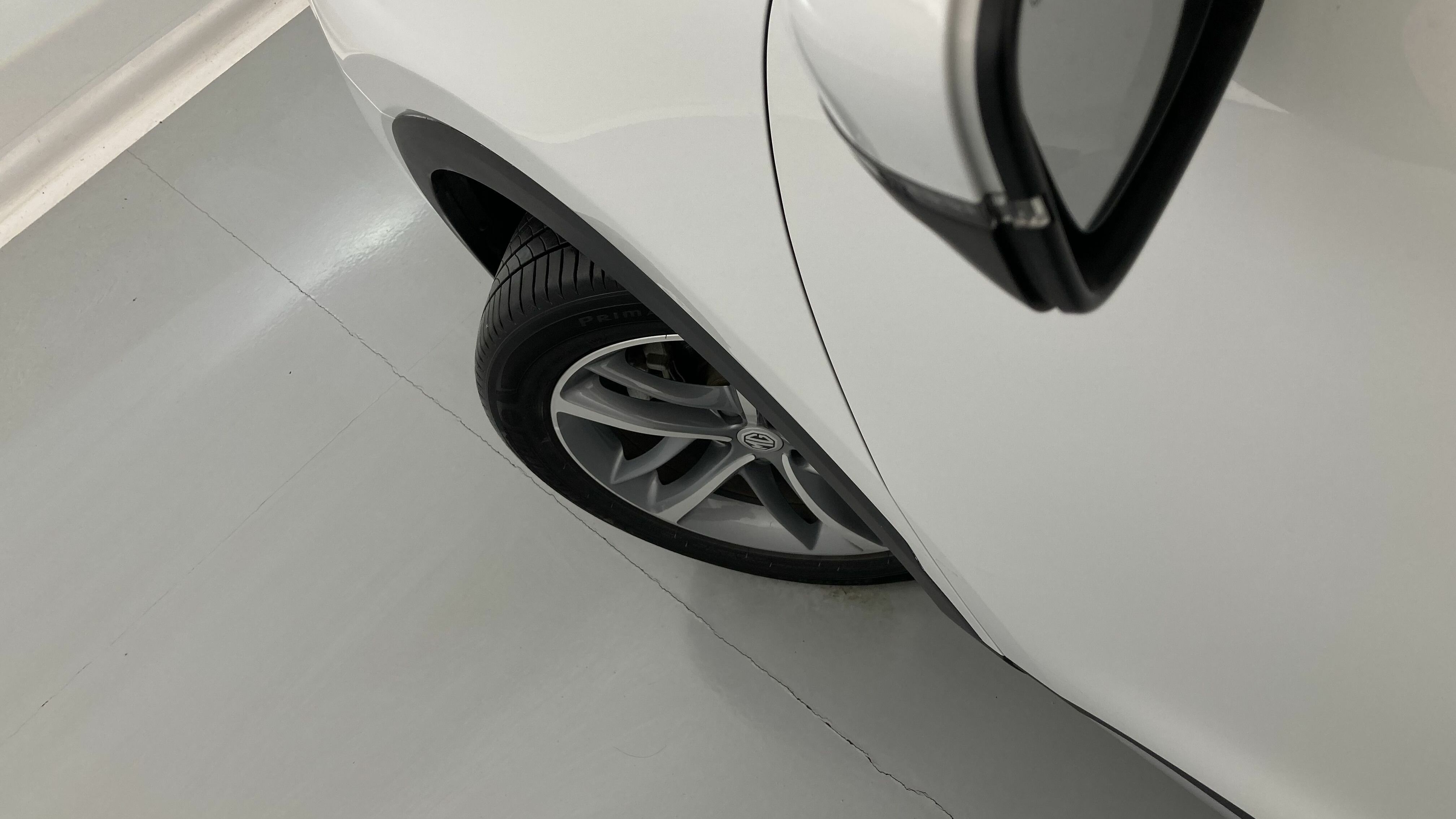 mg ehs phev luxury 1.5 T-GDI 258 PHEV 2023 dover white 28